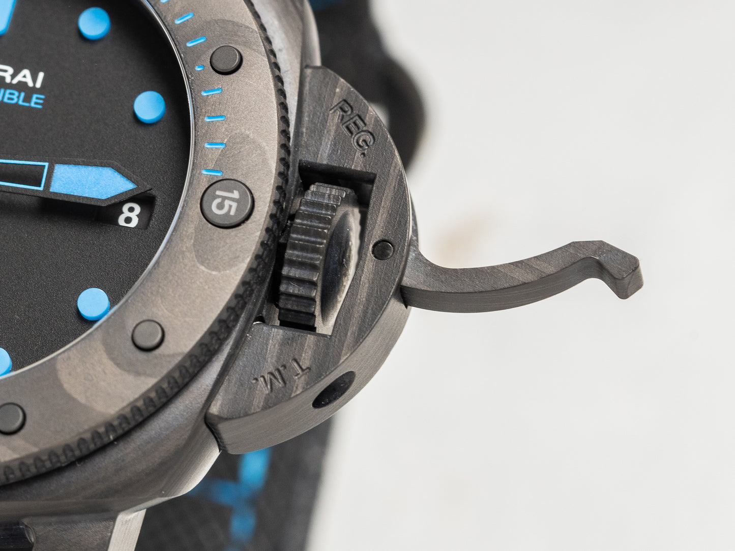 Submersible PAM00960 Carbotech – Automatic 42mm