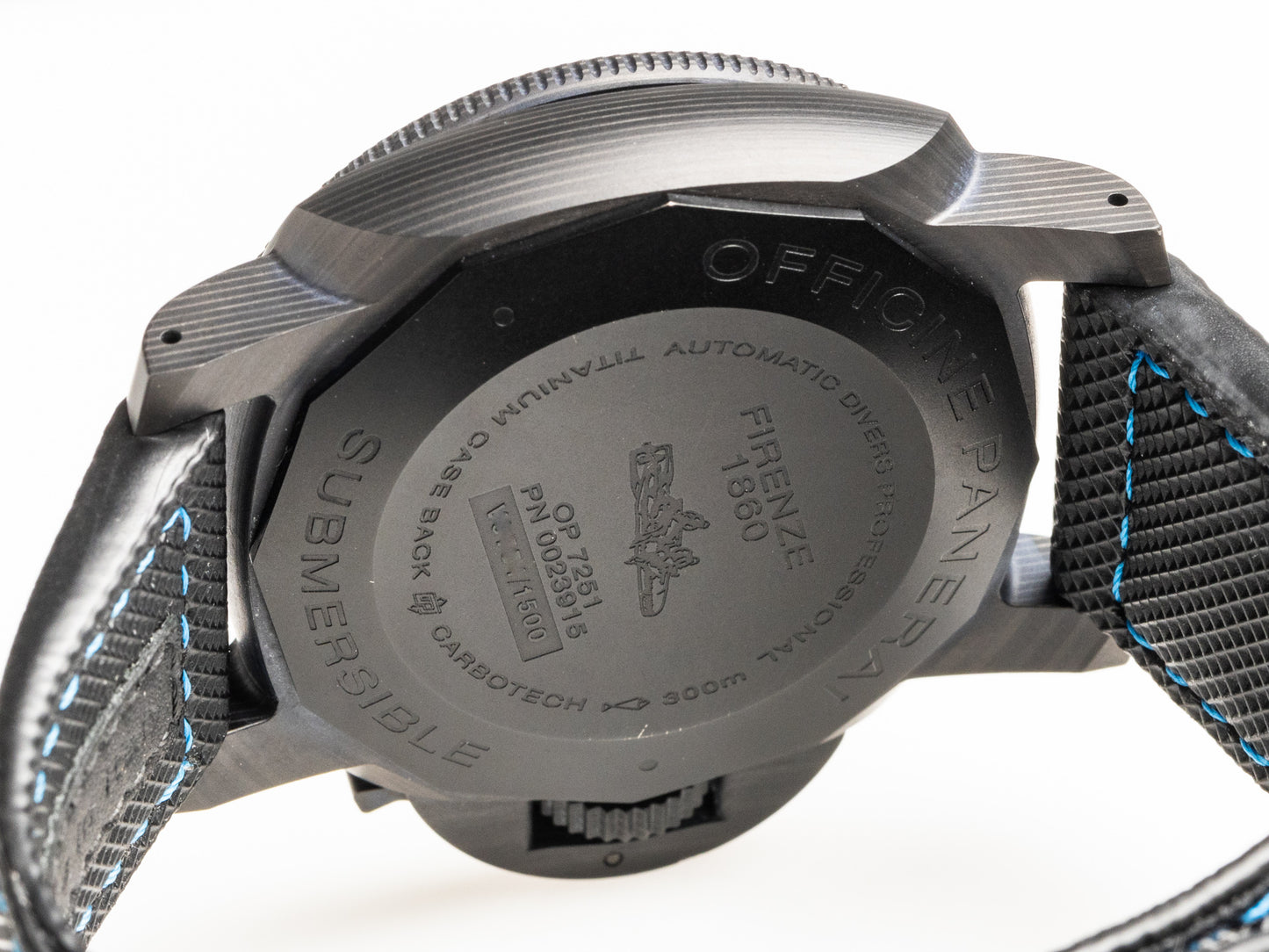 Submersible PAM00960 Carbotech – Automatic 42mm