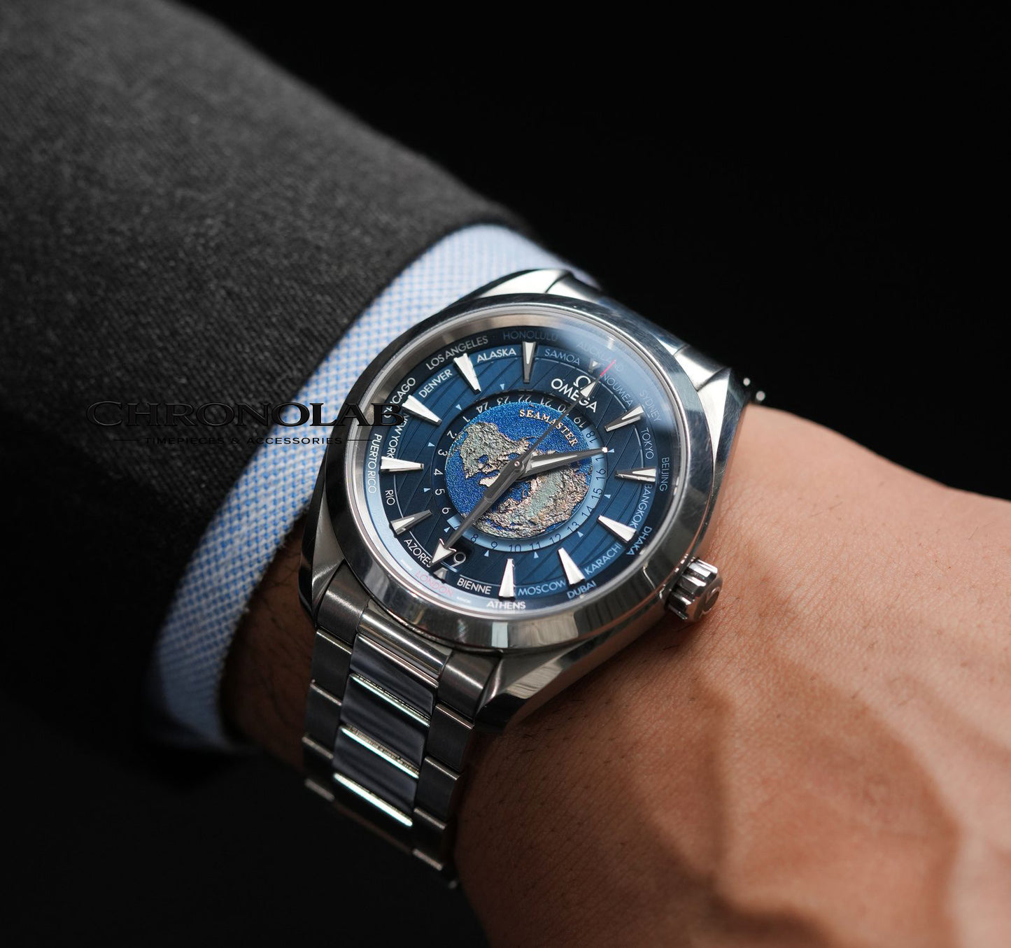 Omega Seamaster 41mm 220.10.43.22.03.001 φορεμένο στο χέρι