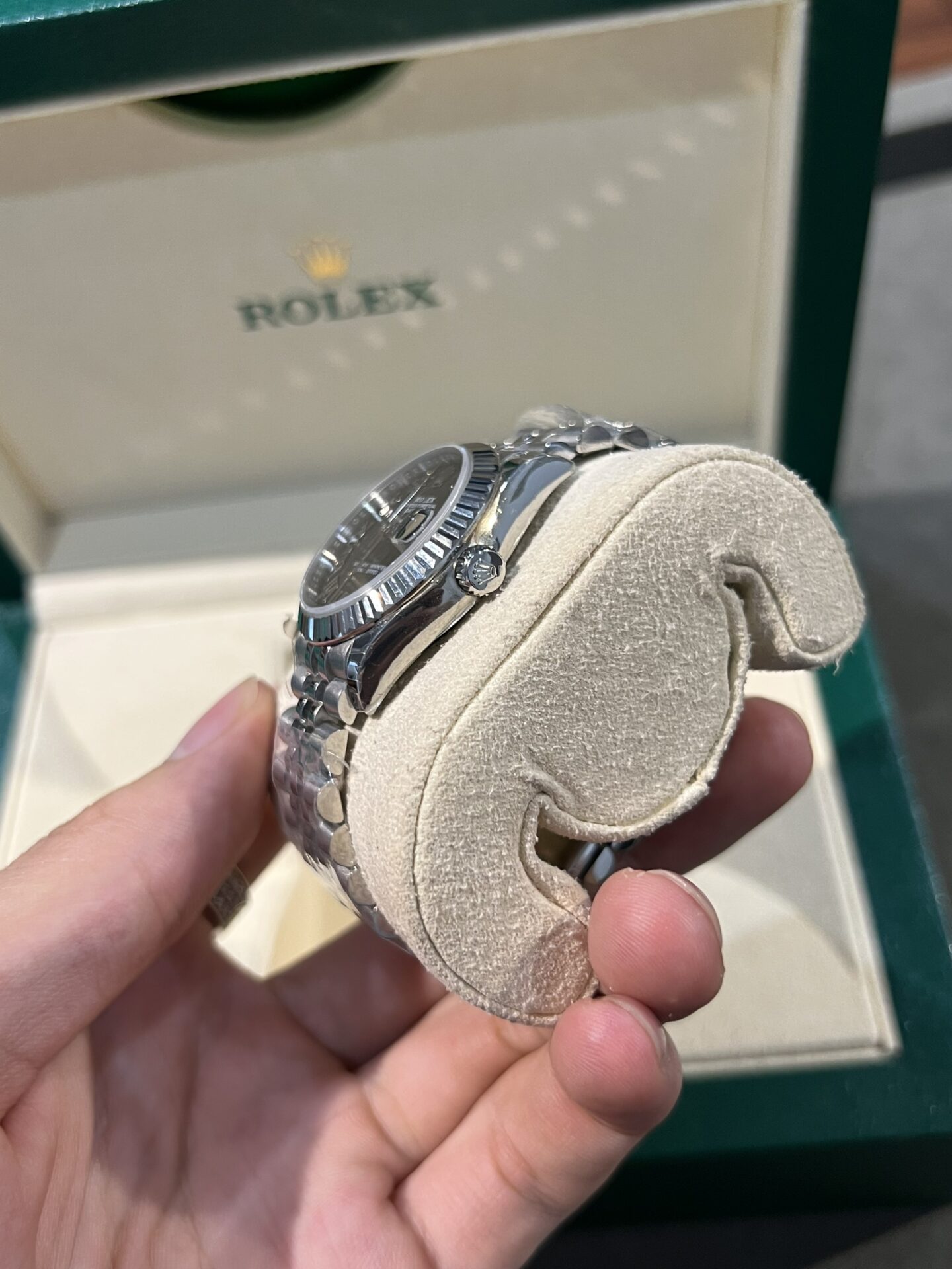 Rolex DateJust 31mm Replica Women’s Black Dial Clone