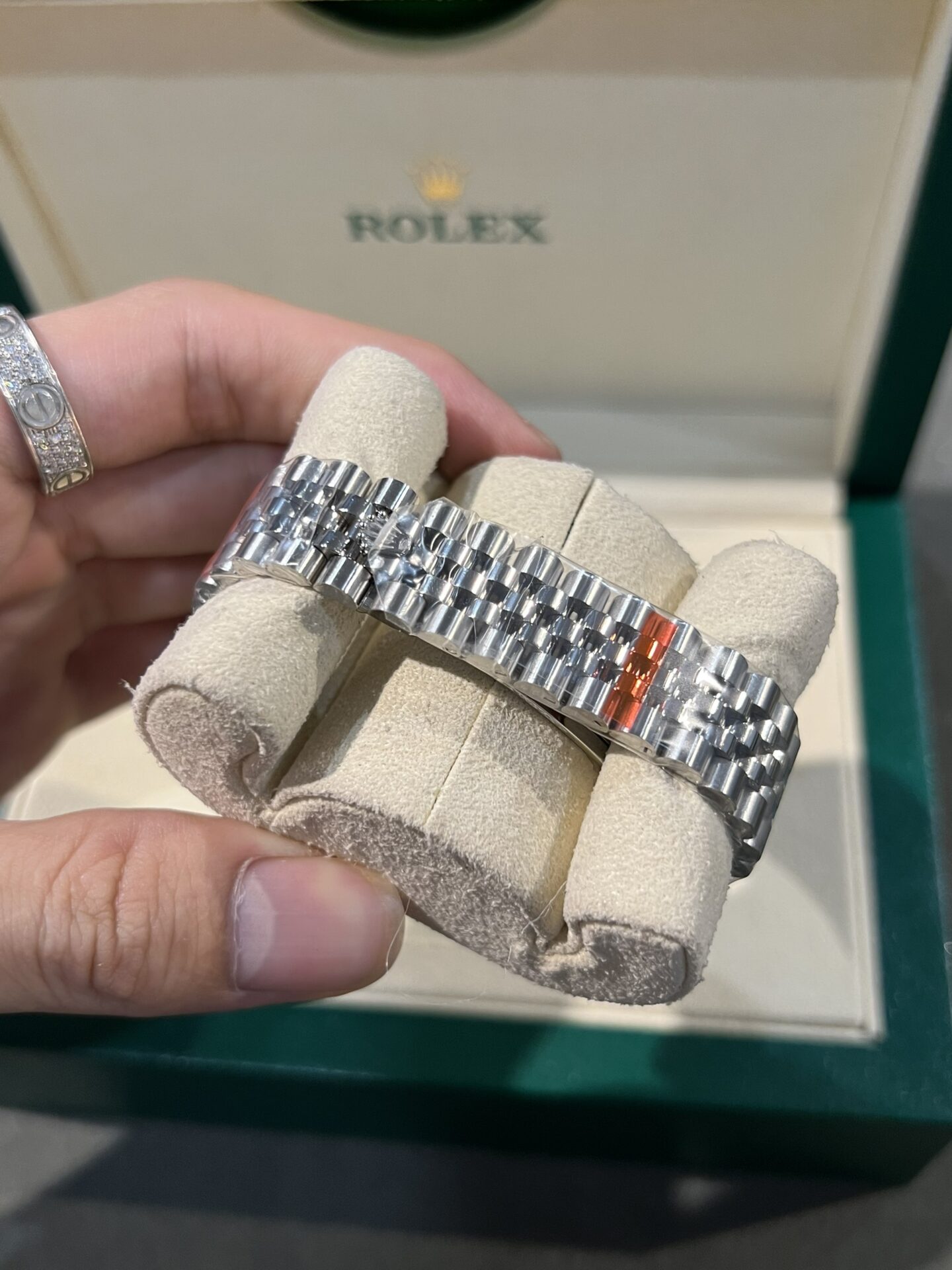 Rolex DateJust 31mm Replica Women’s Black Dial Clone