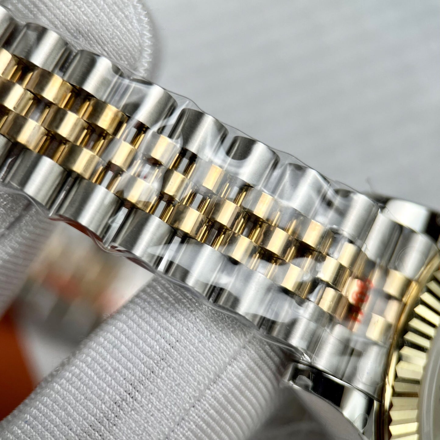 Rolex DateJust Replica Watch 18K Gold Wrapped White Dial GM Factory 31mm