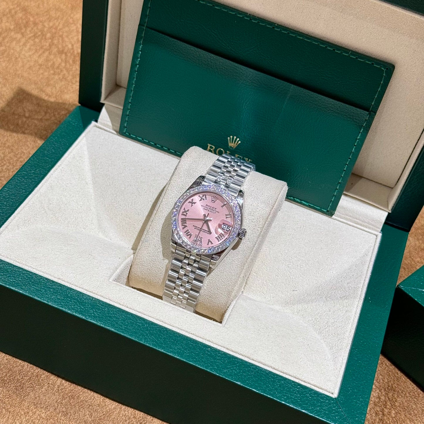 Rolex DateJust Replica Watch Moissanite Diamond Pink Dial 31mm Clone