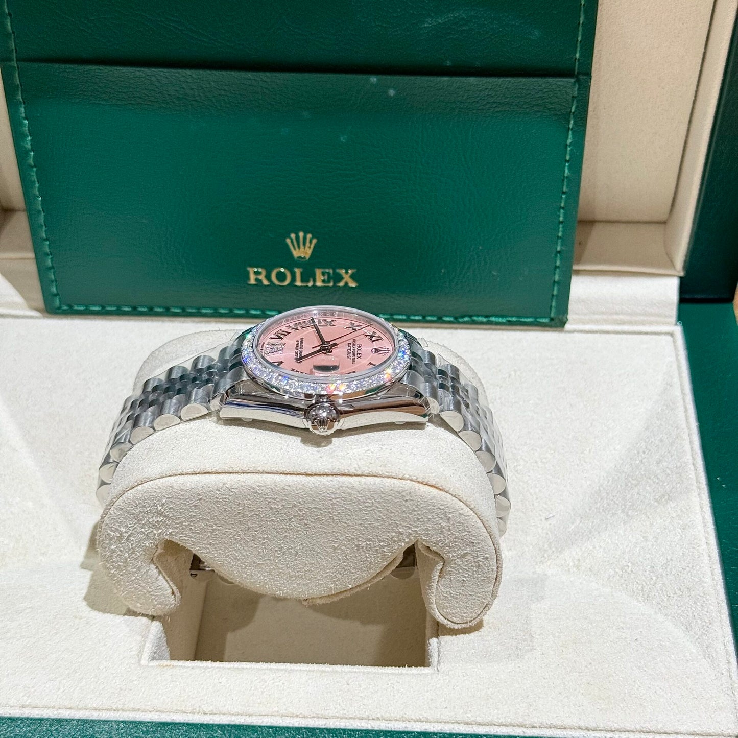 Rolex DateJust Replica Watch Moissanite Diamond Pink Dial 31mm Clone