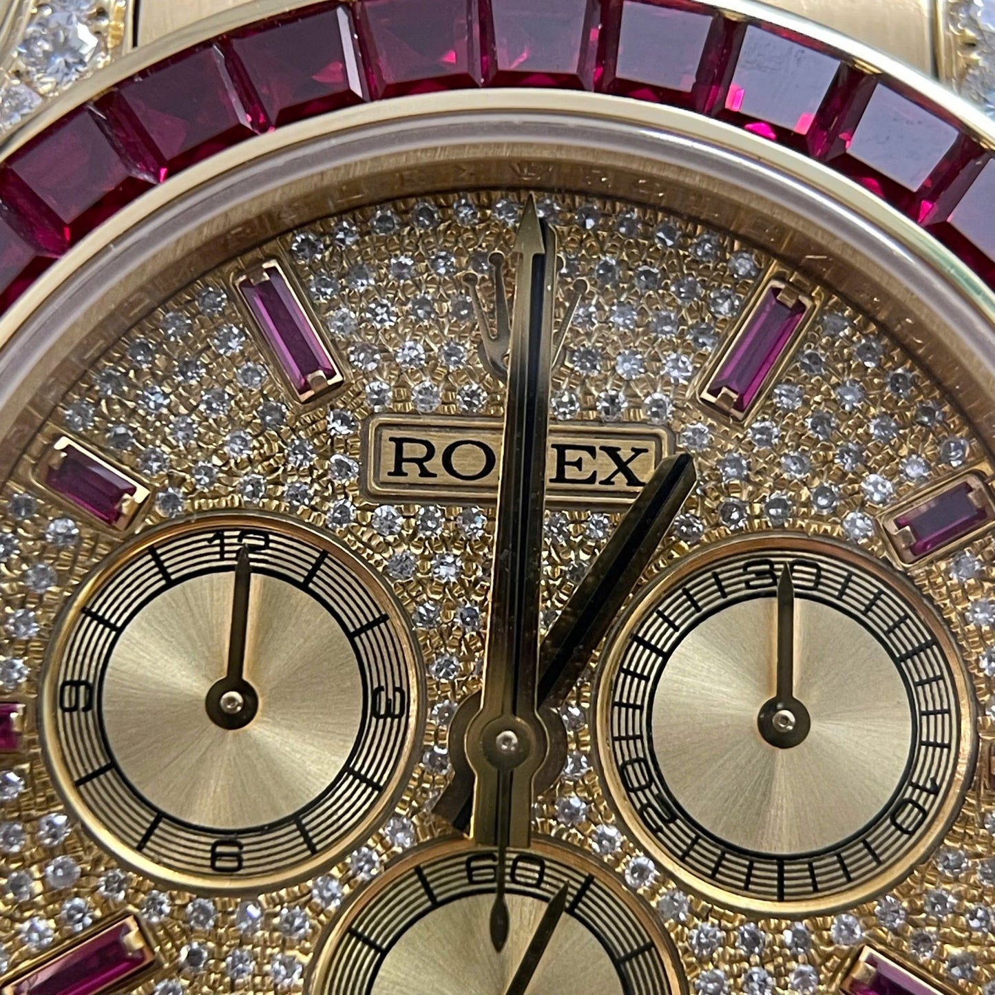 Rolex Cosmograph Daytona 126598TRU Replica Watch 18K Solid Gold + Ruby + Natural Diamonds 40mm Clone
