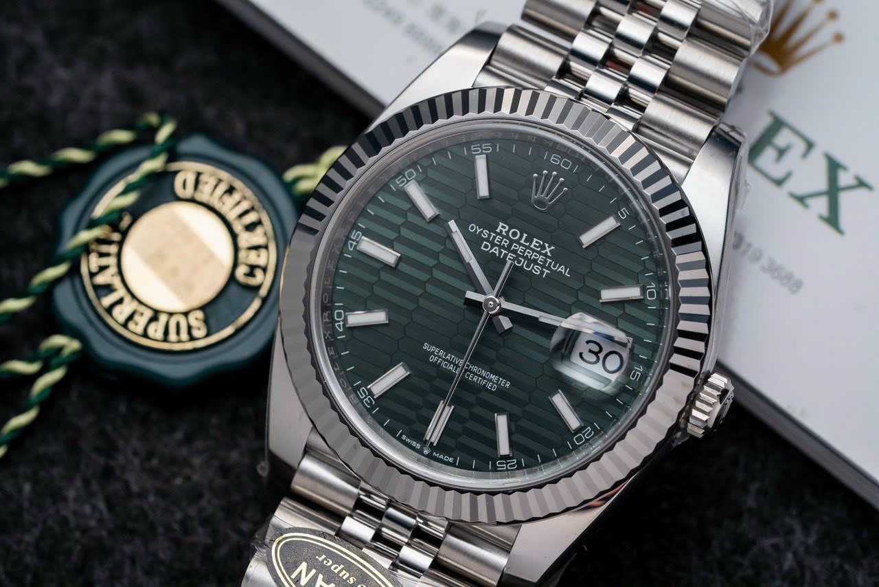 Rolex DateJust 126334 Replica Watch Green Dial Jubilee Strap Clean Factory 41mm