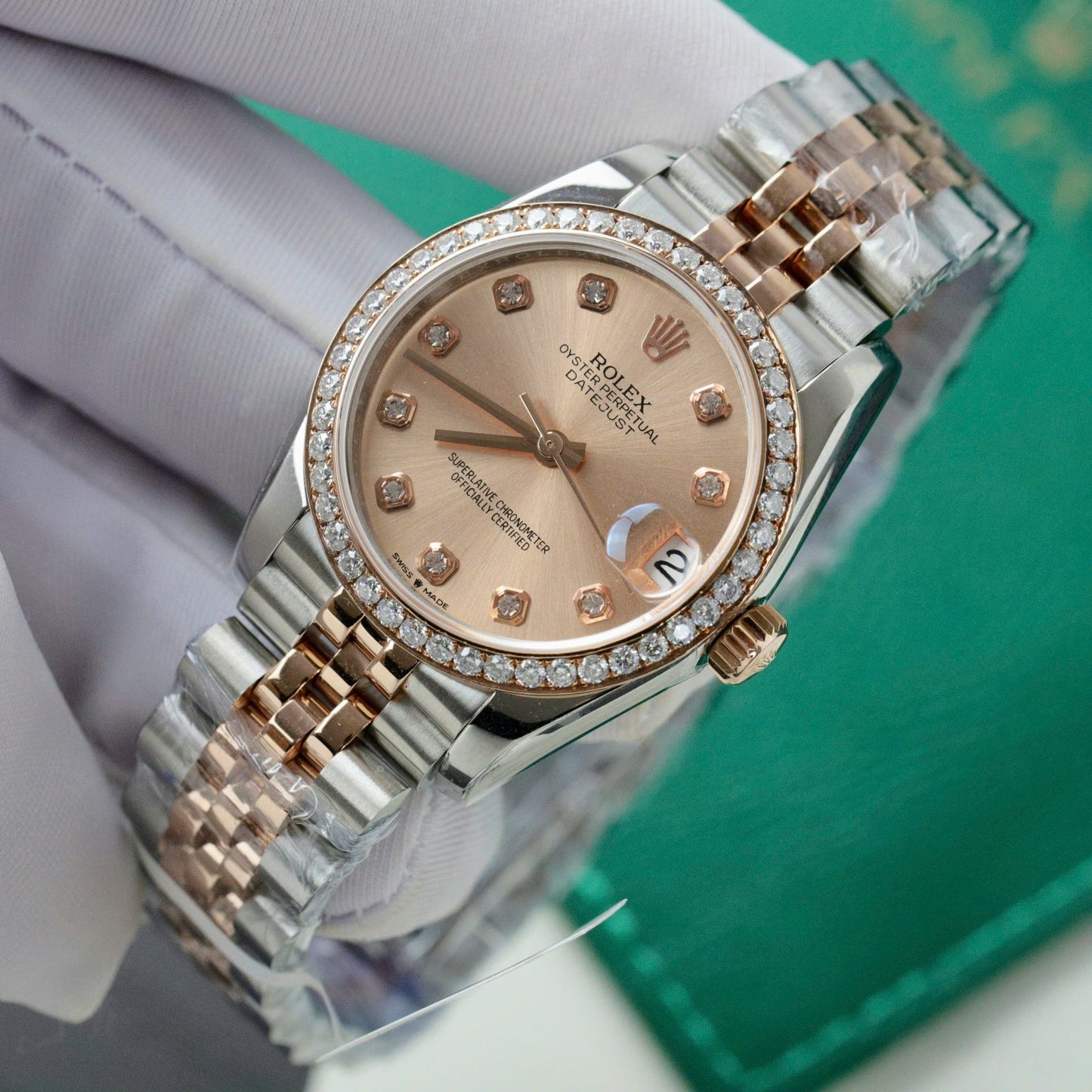 Rolex DateJust Replica Watch Custom Moissanite Diamonds Clean Factory 31mm