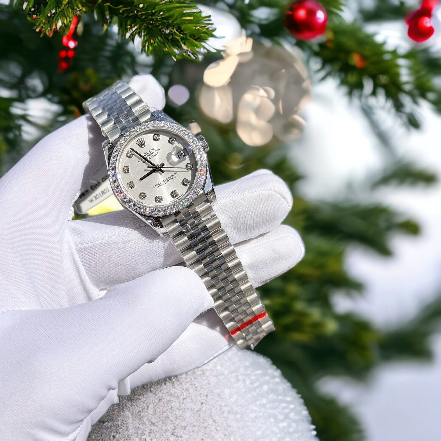 Rolex DateJust White Dial Custom Benzel Moissanite Diamonds 31mm Clone