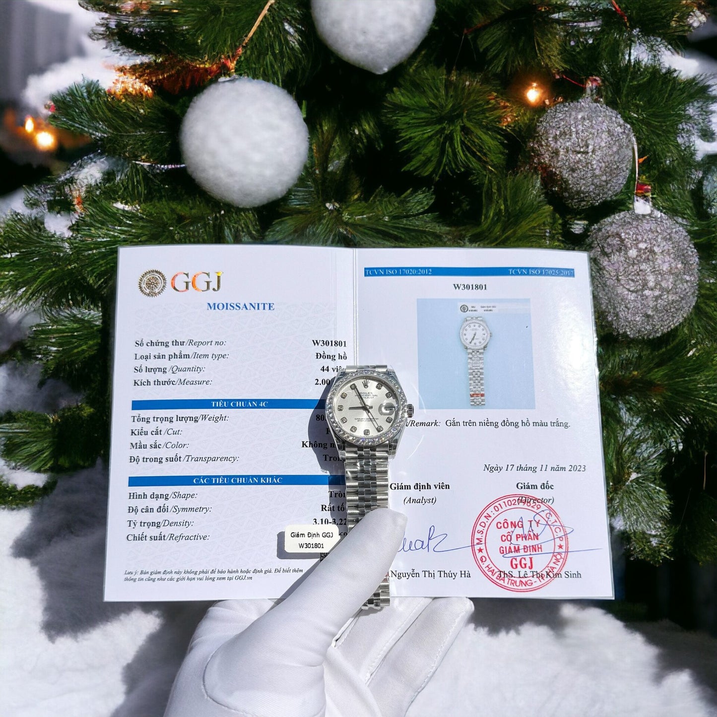 Rolex DateJust White Dial Custom Benzel Moissanite Diamonds 31mm Clone