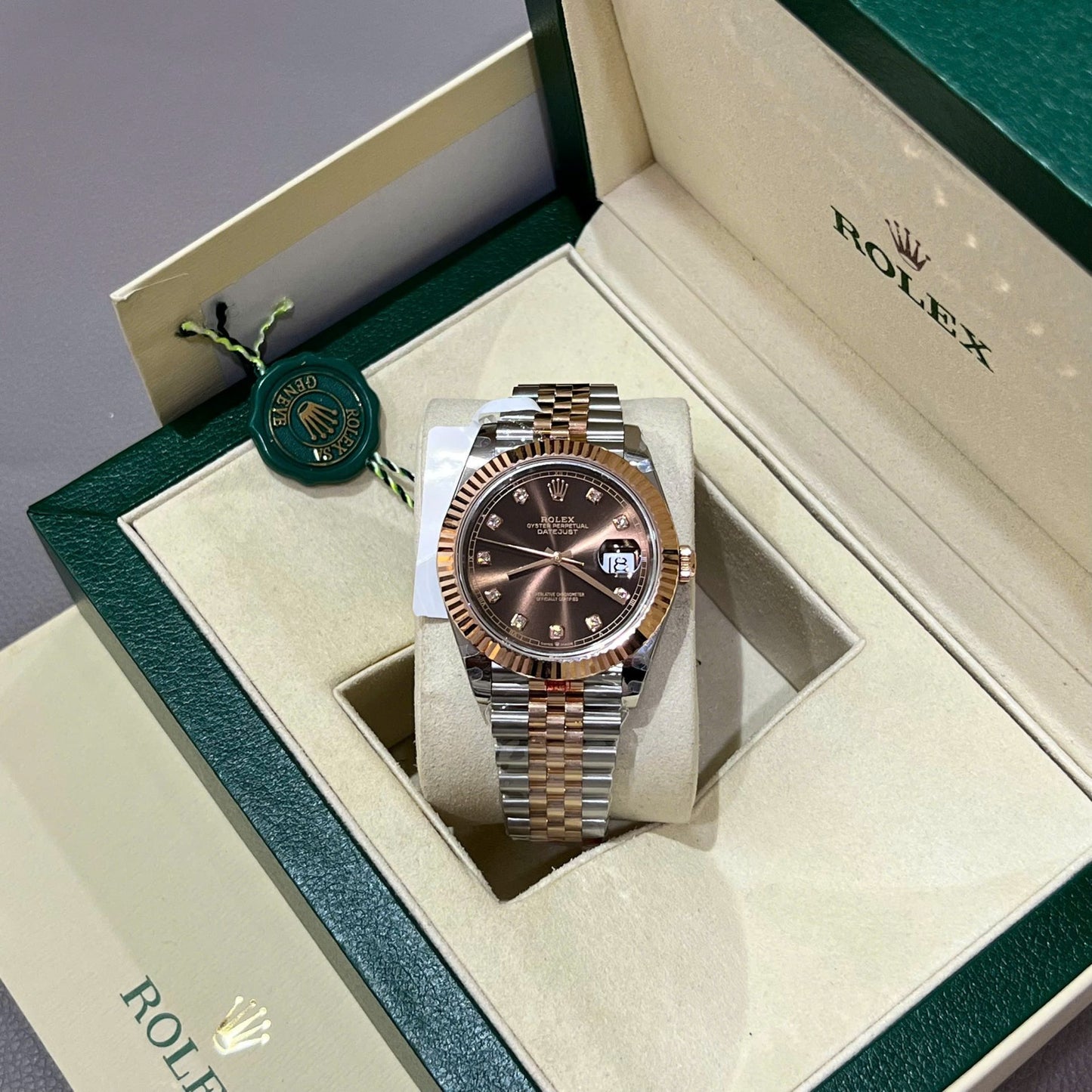 Rolex DateJust Dial Chocolate Replica Watch Custom Gold Wrapped GM Factory 41mm