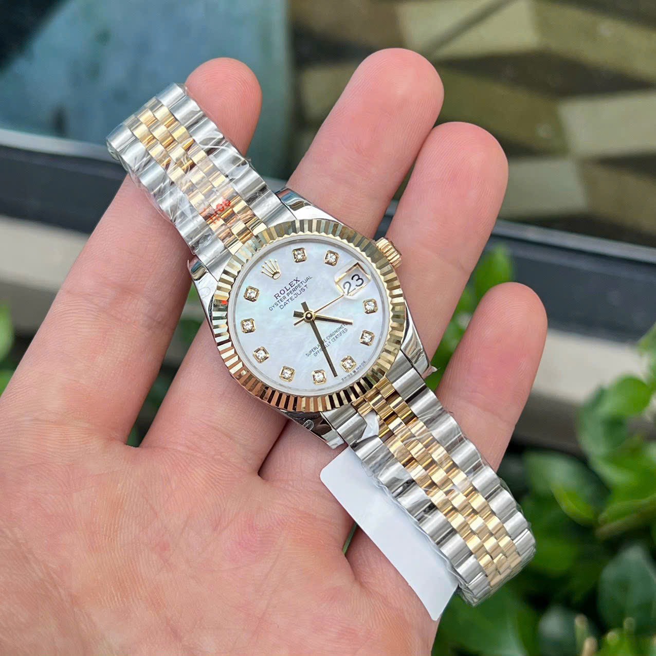 Rolex DateJust 18K Gold Wrapped Replica Watch Mother of Pearl Dial GM Factory 31mm
