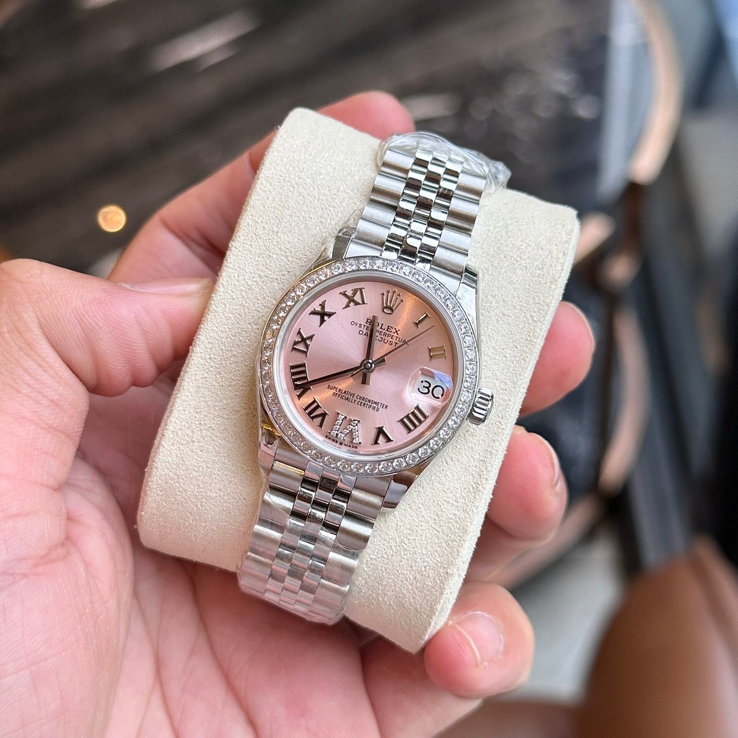 Rolex DateJust With Diamonds Pink Dial Replica Women’s Watch EW Factory 31mm