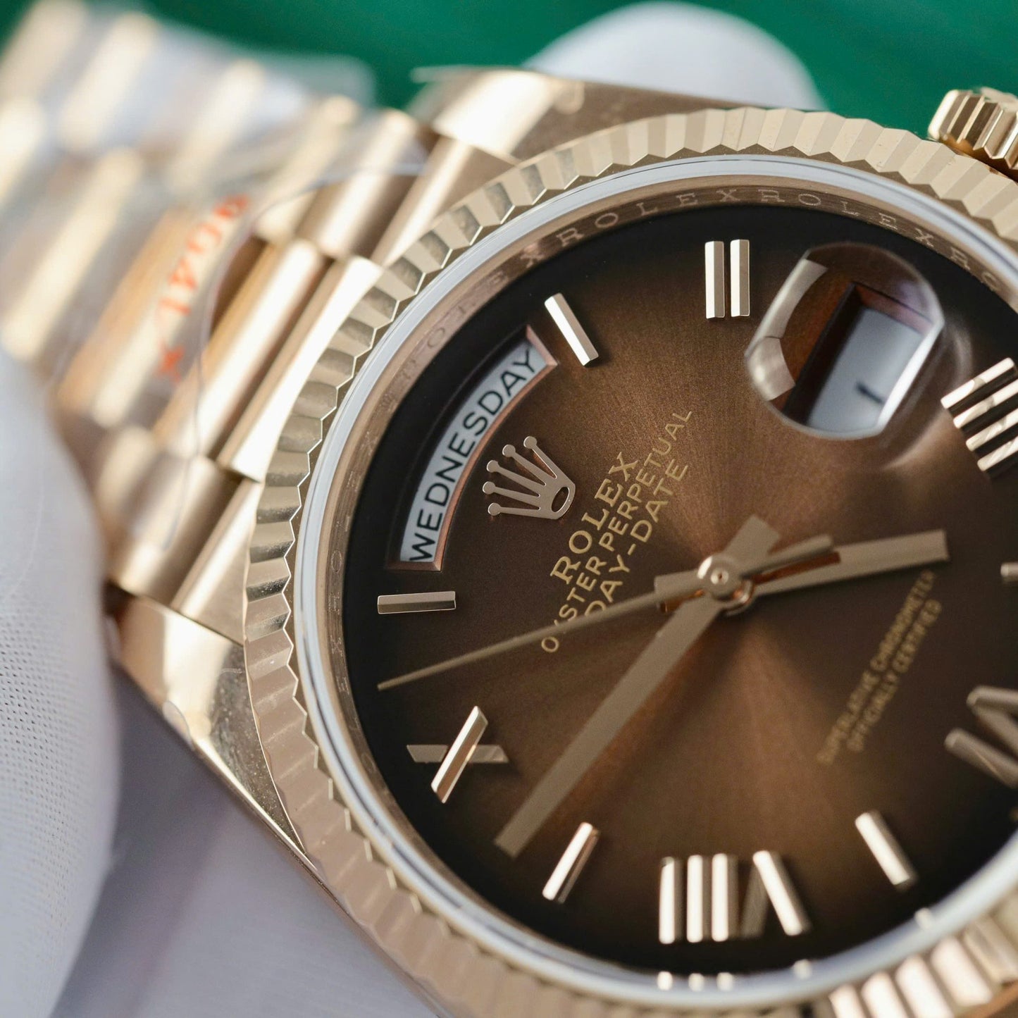 Rolex Day-Date 128235 Replica Watch Dial Chocolate QF Factory 36mm