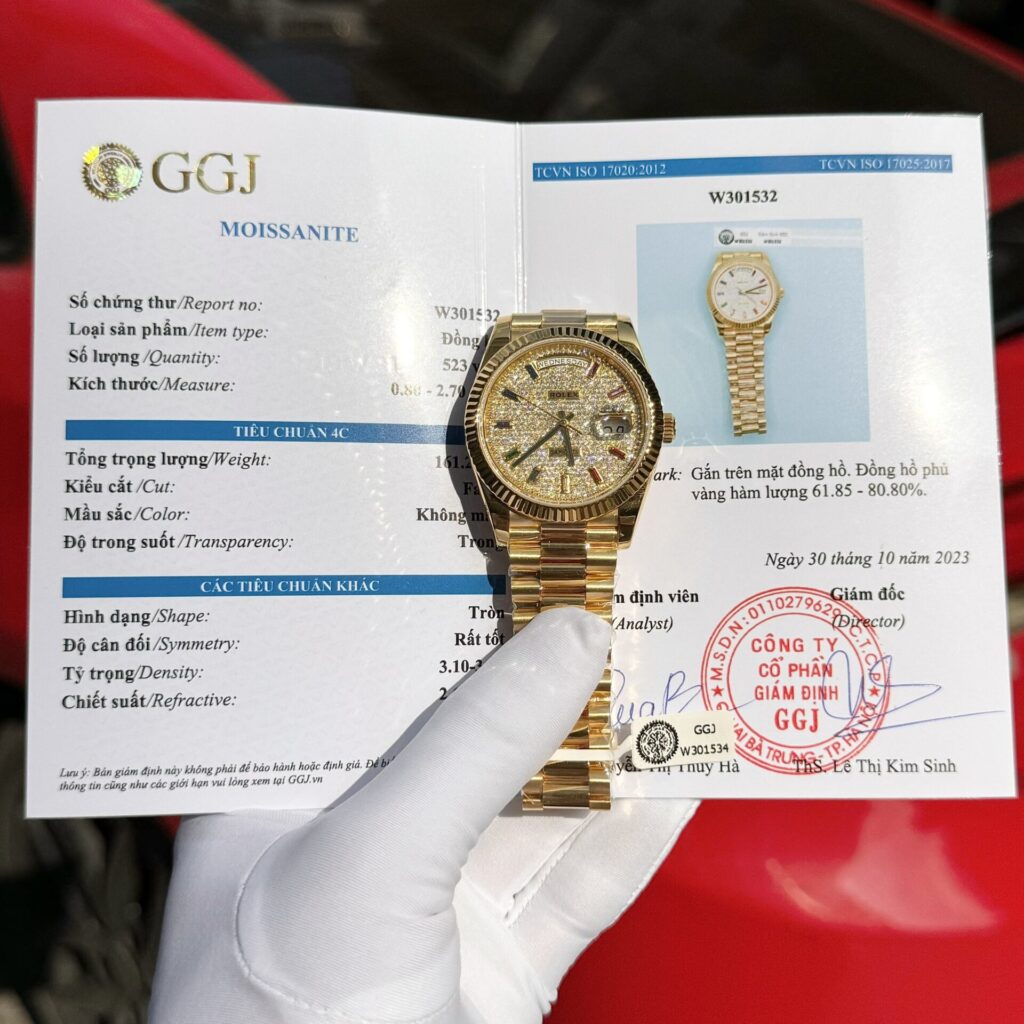 Rolex Day-Date Solid Gold Wrapped Replica Watch With Moissanite 40mm Clone