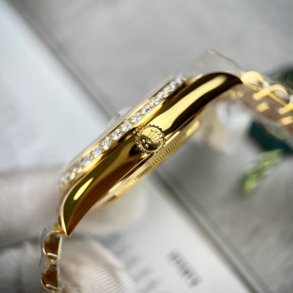 Rolex Day-Date Gold Wrapped Replica Watch With Moissanite Diamonds GM V2 40mm