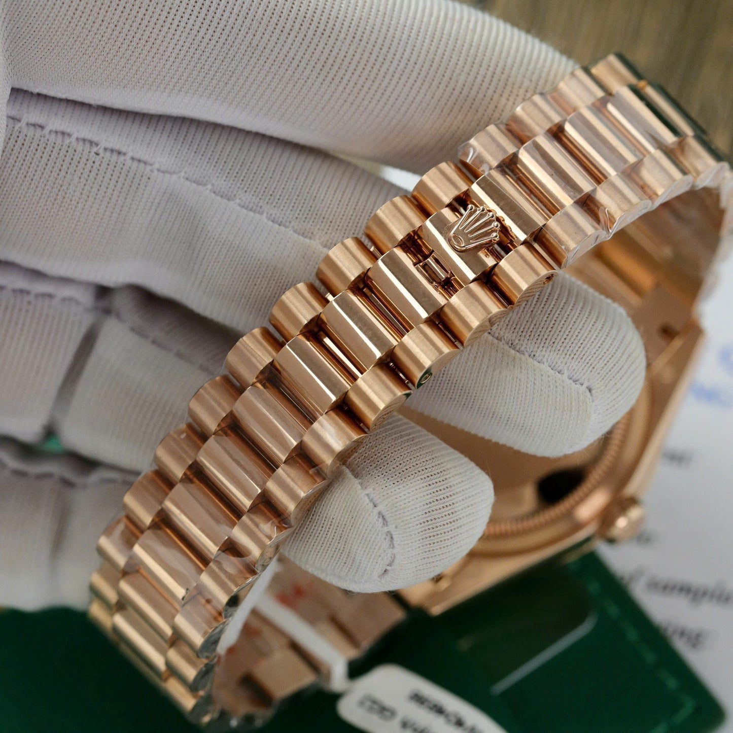 Rolex Day-Date Dial Mother Of Pearl Best Replica Watch Custom Gold Wrapped Clean Factory 36mm