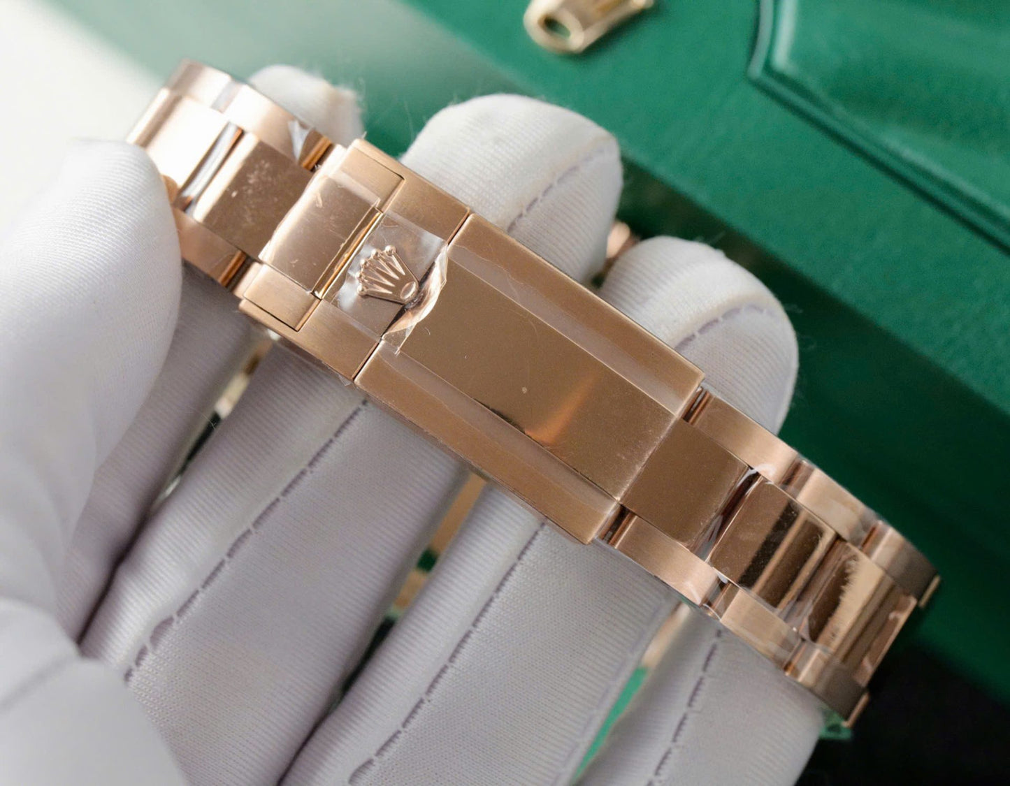Rolex Daytona 126505 Rose Gold Best Replica Watch Black Dial 40mm Clone