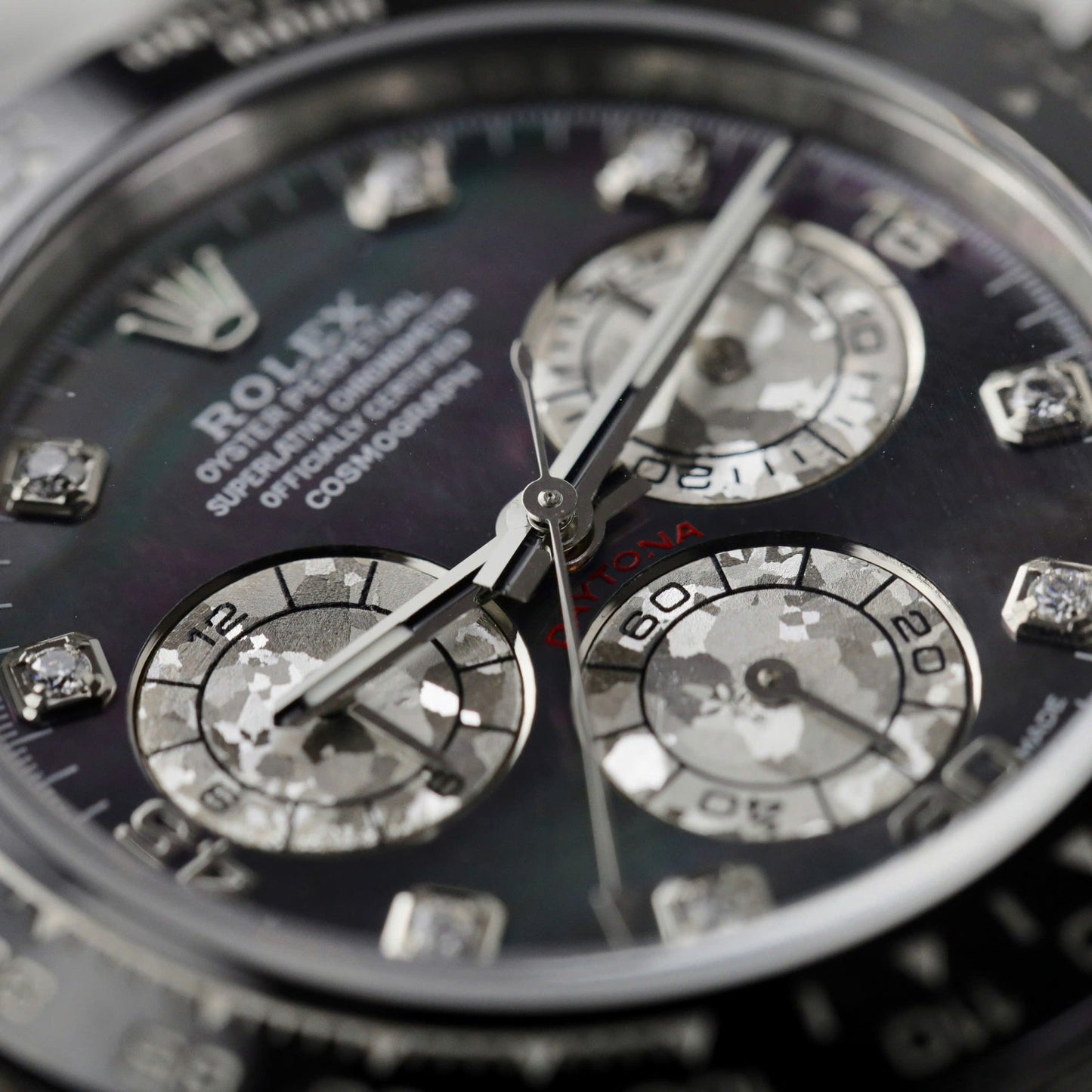 Rolex Daytona Replica Watch Dial Mother Of Pearl Custom Moissanite Diamonds 40mm Clone