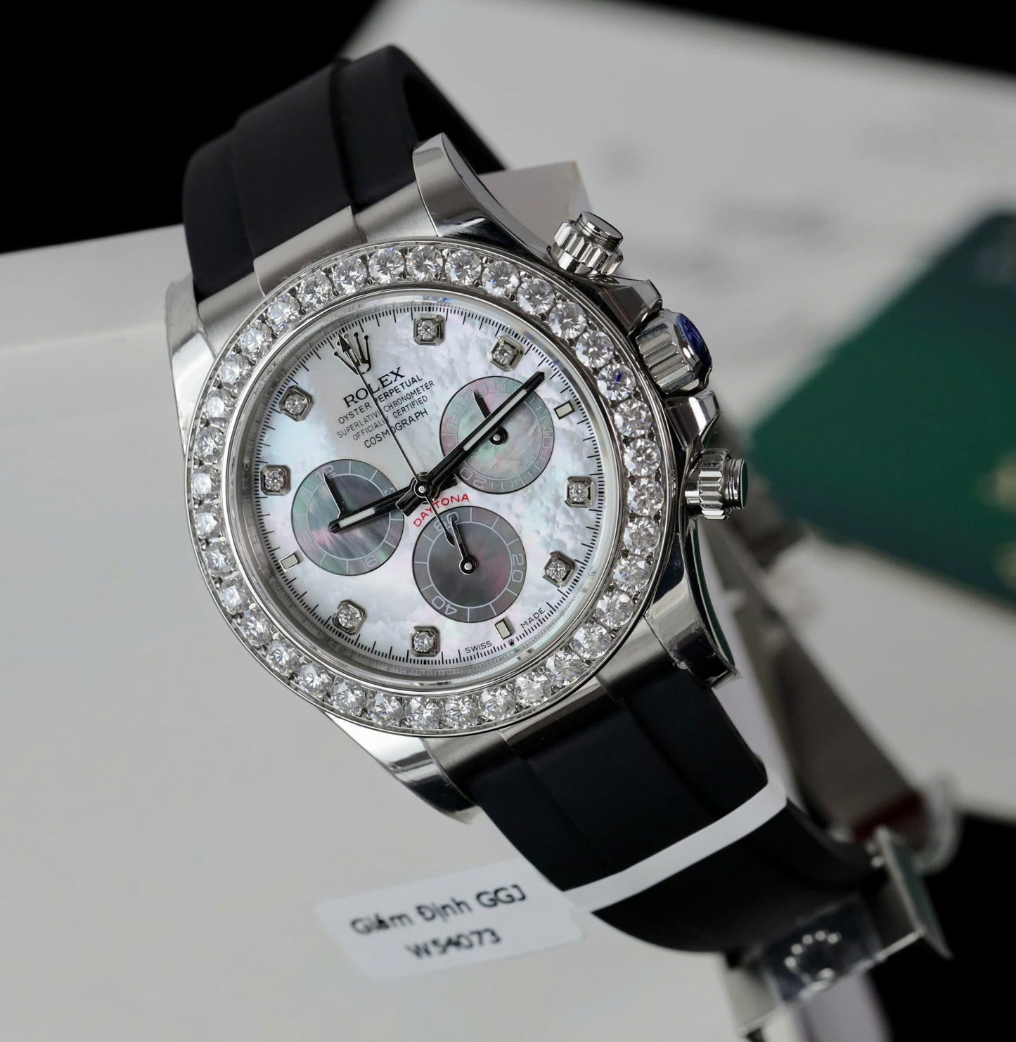 Rolex Daytona Dial MOP Replica Watch Number Pile Custom 40mm
