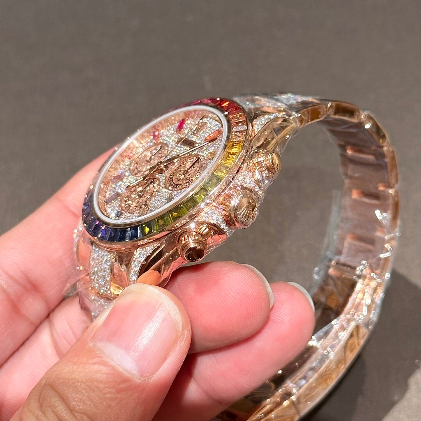 Rolex Daytona Rainbow Replica Watch Gold Wrapped With Moissanite Diamonds 40mm Clone