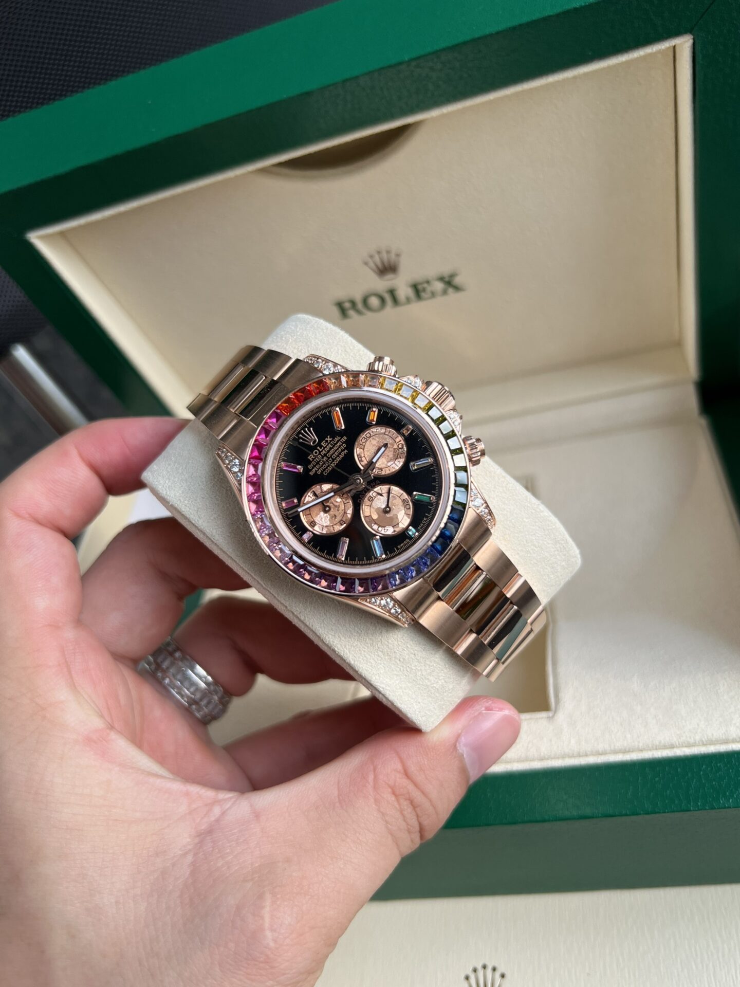 Rolex Daytona Rainbow Replica Watch Gold Wrapped Moissanite TW Factory 40mm