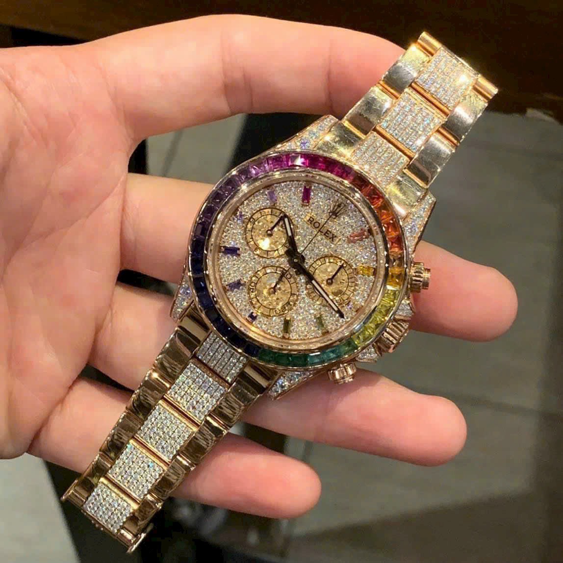 Rolex Daytona Rainbow Replica Watch With Full Diamonds 40mm Clone