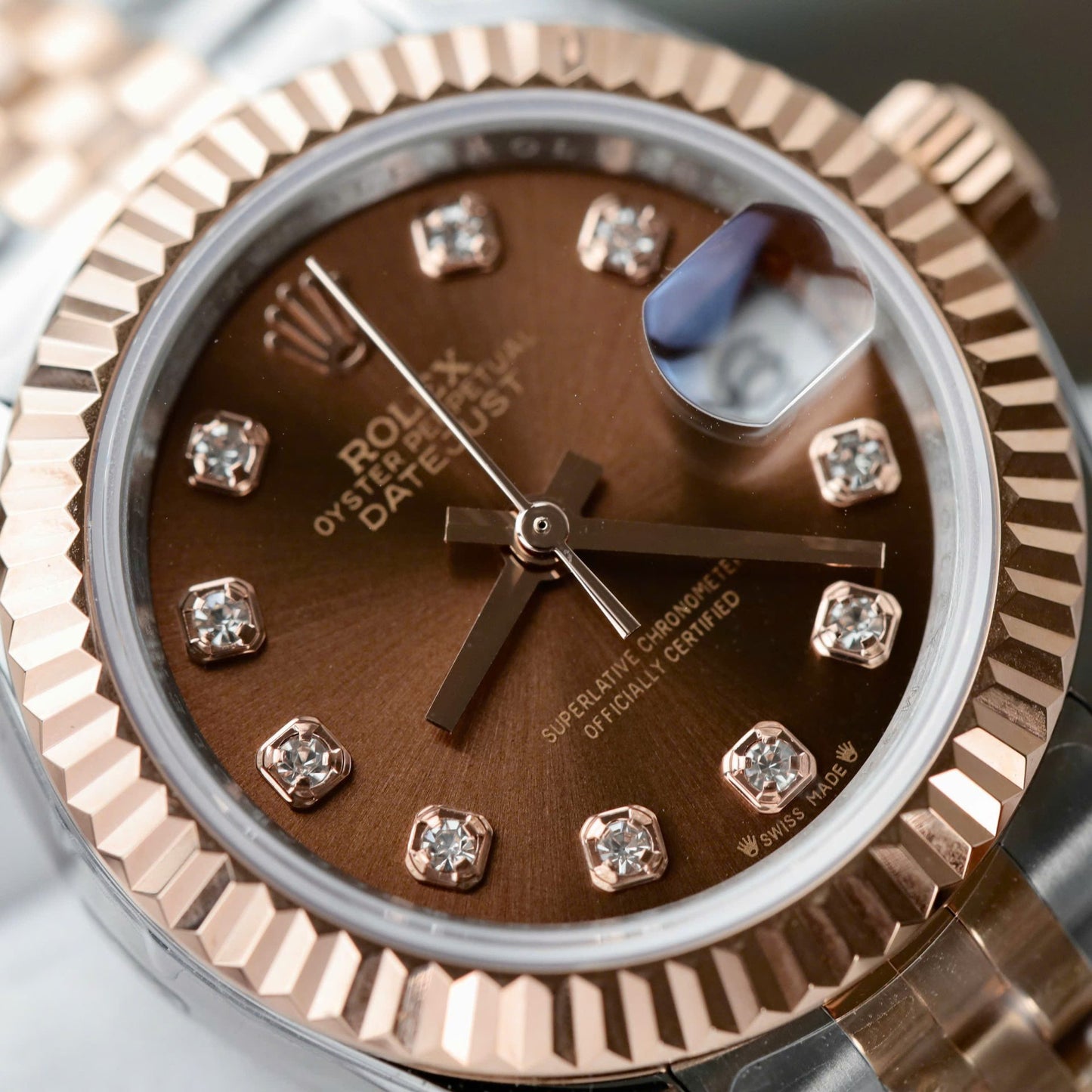 Rolex Lady-DateJust Women Replica Watch Chocolate Dial Jubilee Strap 28mm Clone