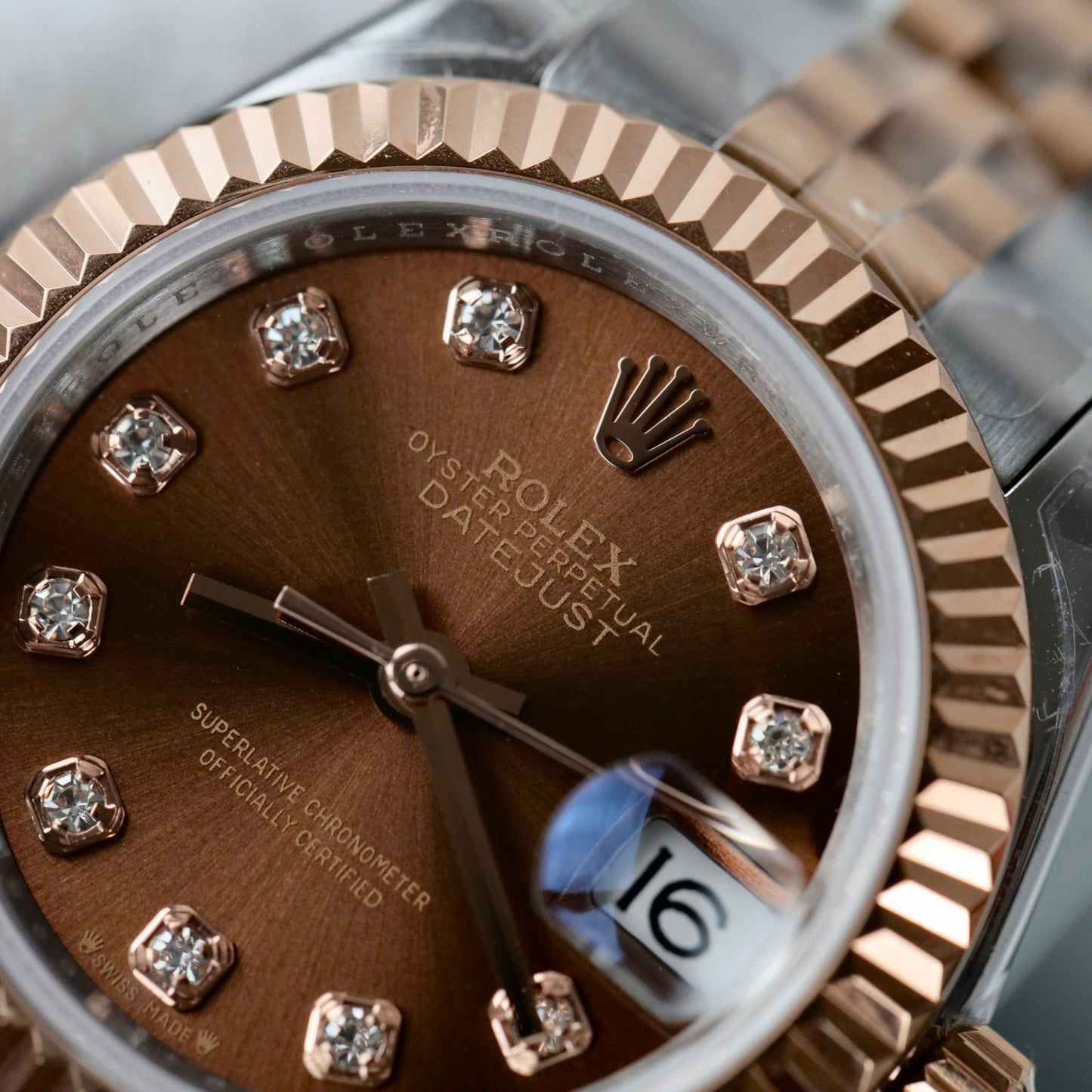 Rolex Lady-DateJust Women Replica Watch Chocolate Dial Jubilee Strap 28mm Clone