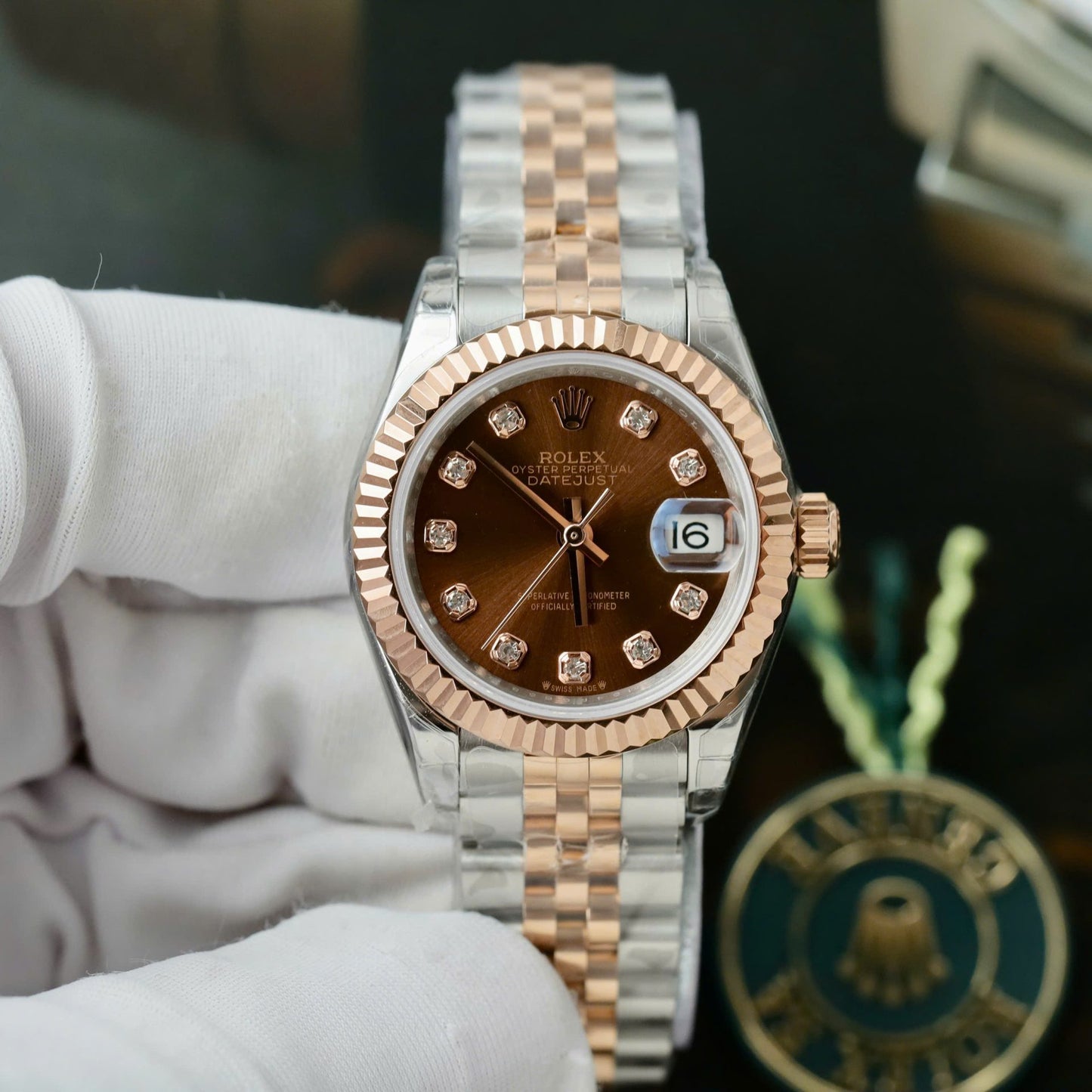 Rolex Lady-DateJust Women Replica Watch Chocolate Dial Jubilee Strap 28mm Clone