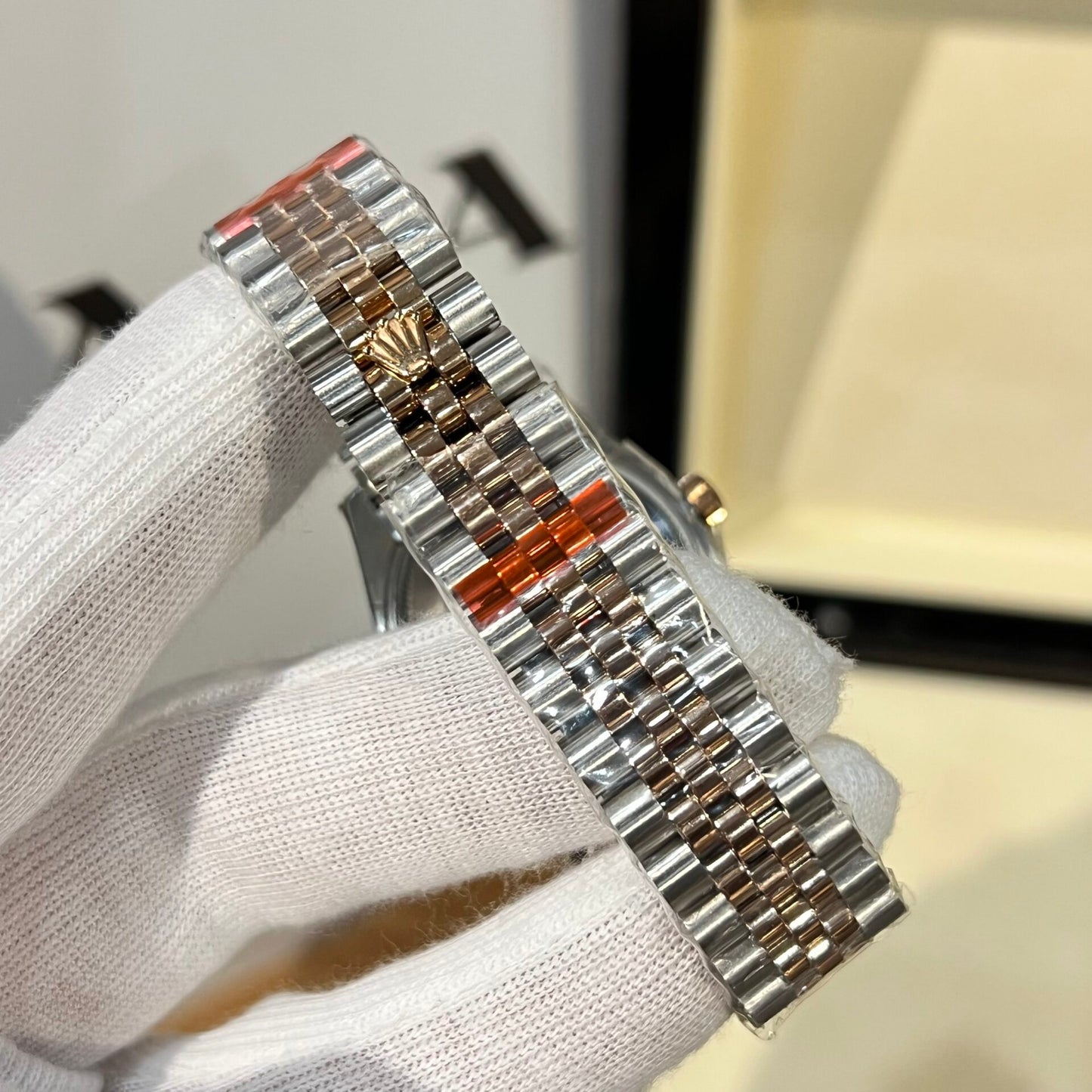 Rolex DateJust Women’s Replica Watch With Diamonds Gray Dial EW Factory 31mm