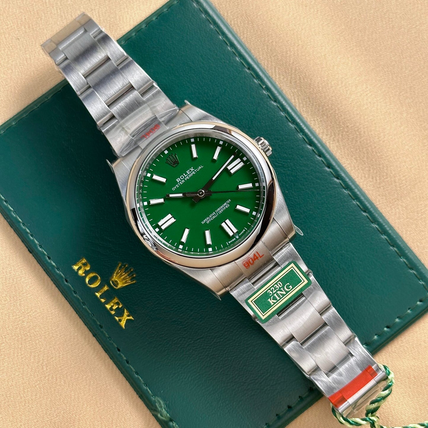 Rolex Oyster Perpetual 124300 Green Dial Replica Watch King Factory 41mm