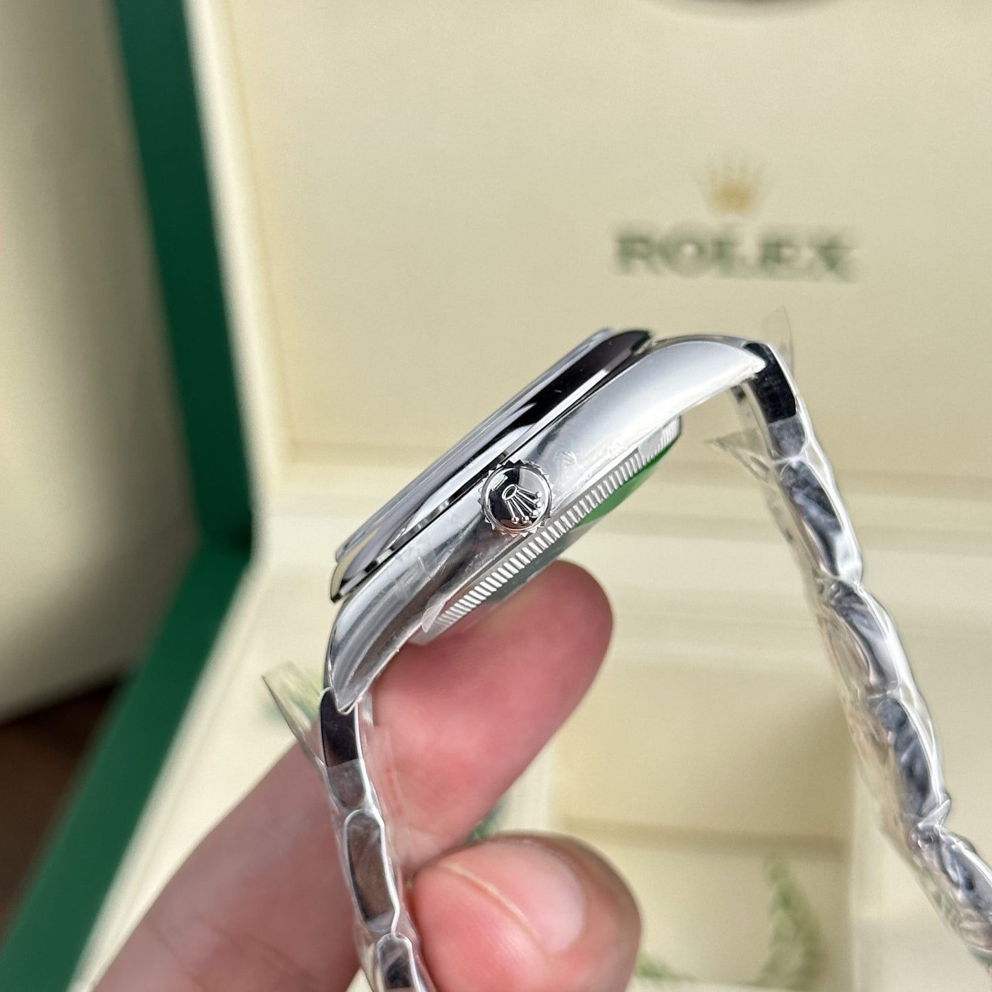 Rolex Oyster Perpetual 124300 Replica Watch Celebration Clean Factory 36mm