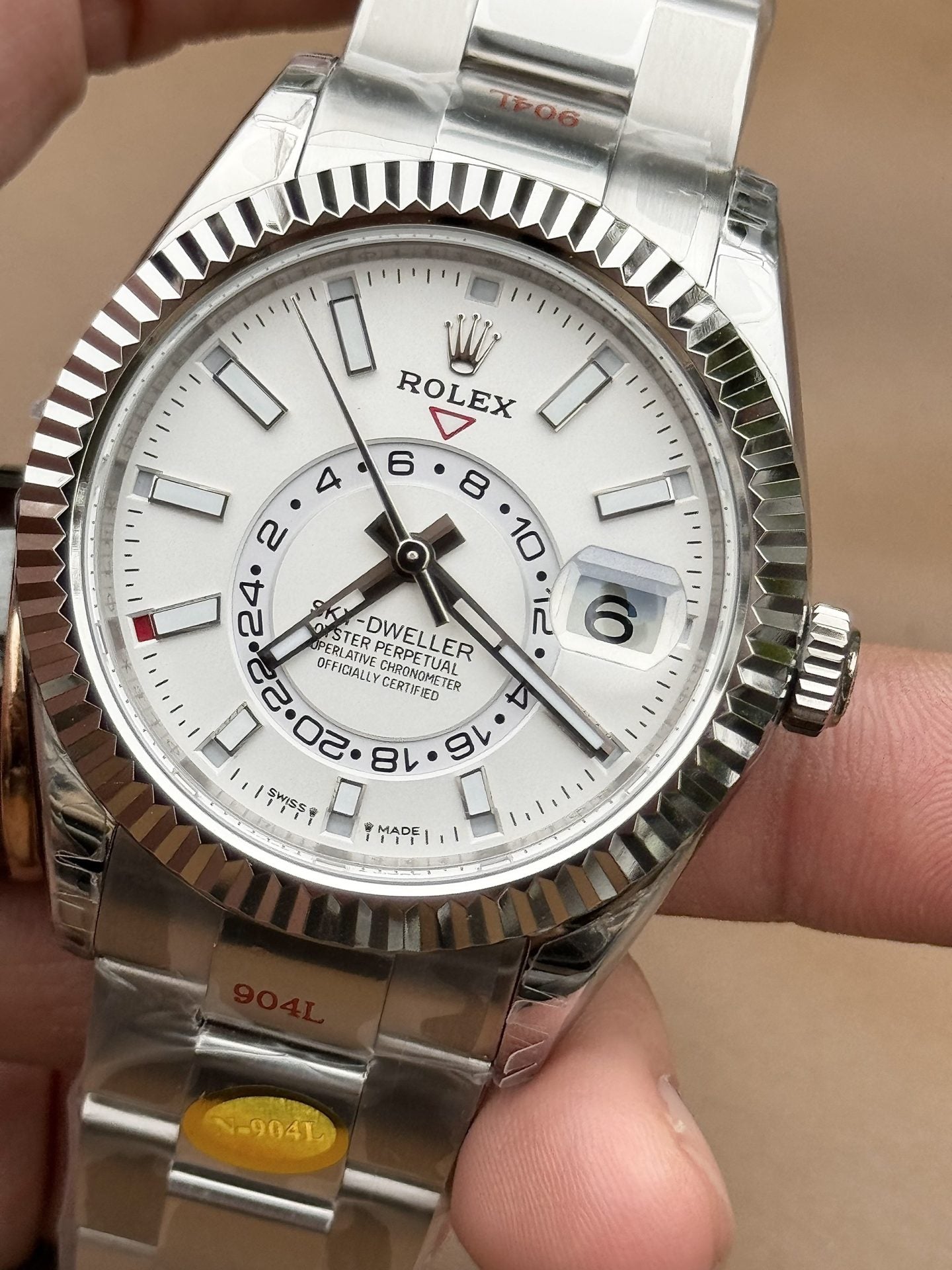 Rolex Sky Dweller 326934 White Dial Metal Wire 42mm Clone