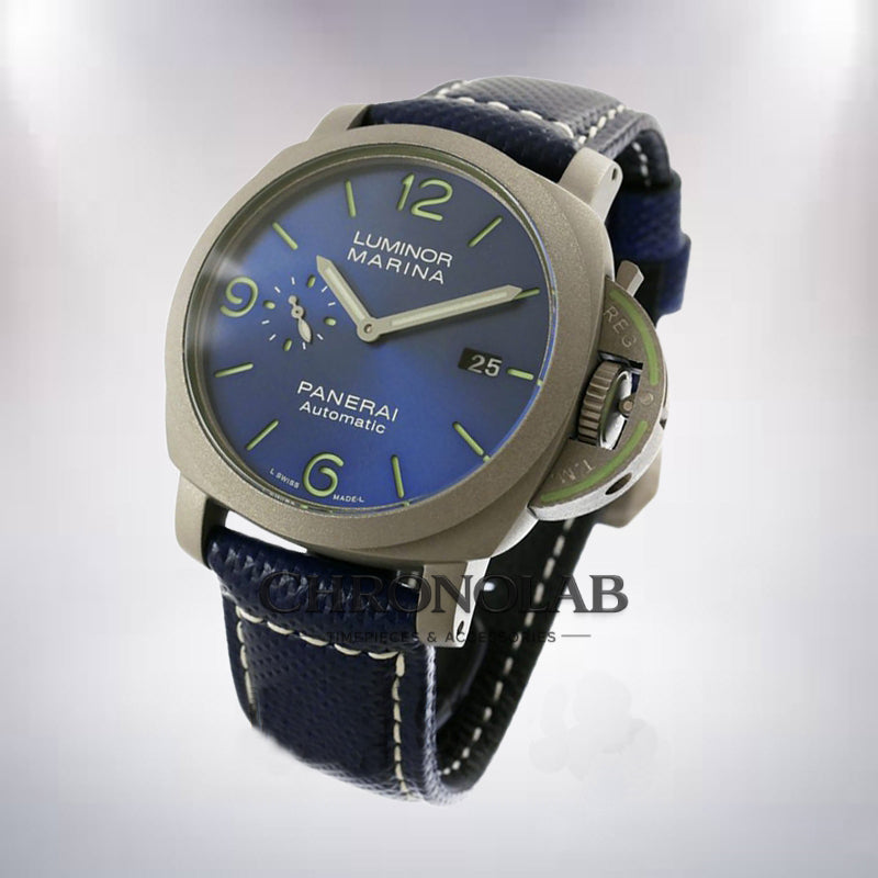 Panerai Luminor Marina PAM1117 Men's 44mm Silver-tone Rubber Band