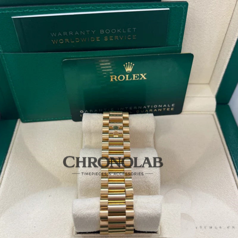 Rolex-Style Day-Date 228238 Black Diamond Dial Fluted Bezel Yellow Gold 40MM Men’s Luxury Watch