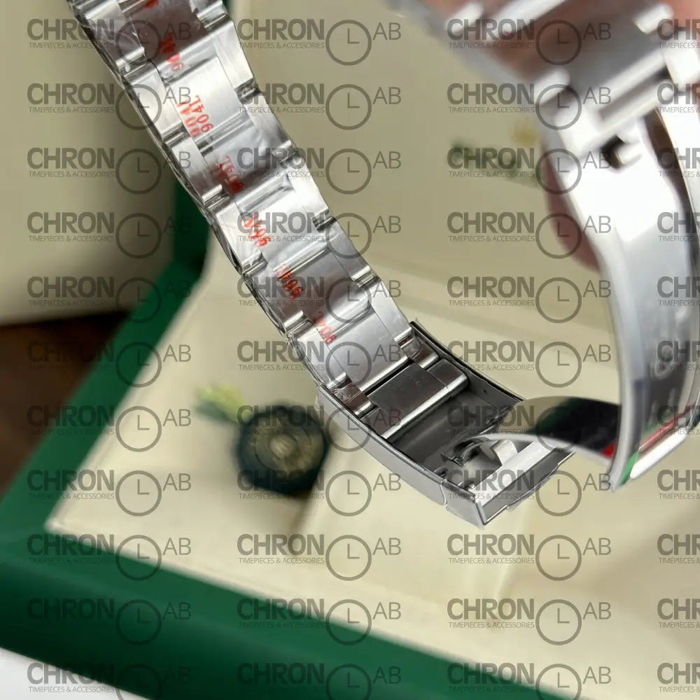 Rolex Oyster Perpetual 126000 Silver Dial Clean Factory 36mm Watches