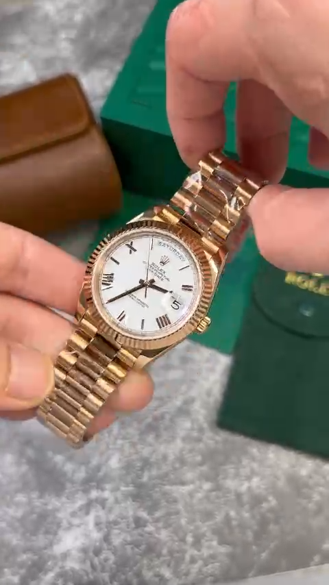 Rolex Replica Watch Day-Date 228235 Rose Gold White Dial V2 GM Factory 40mm