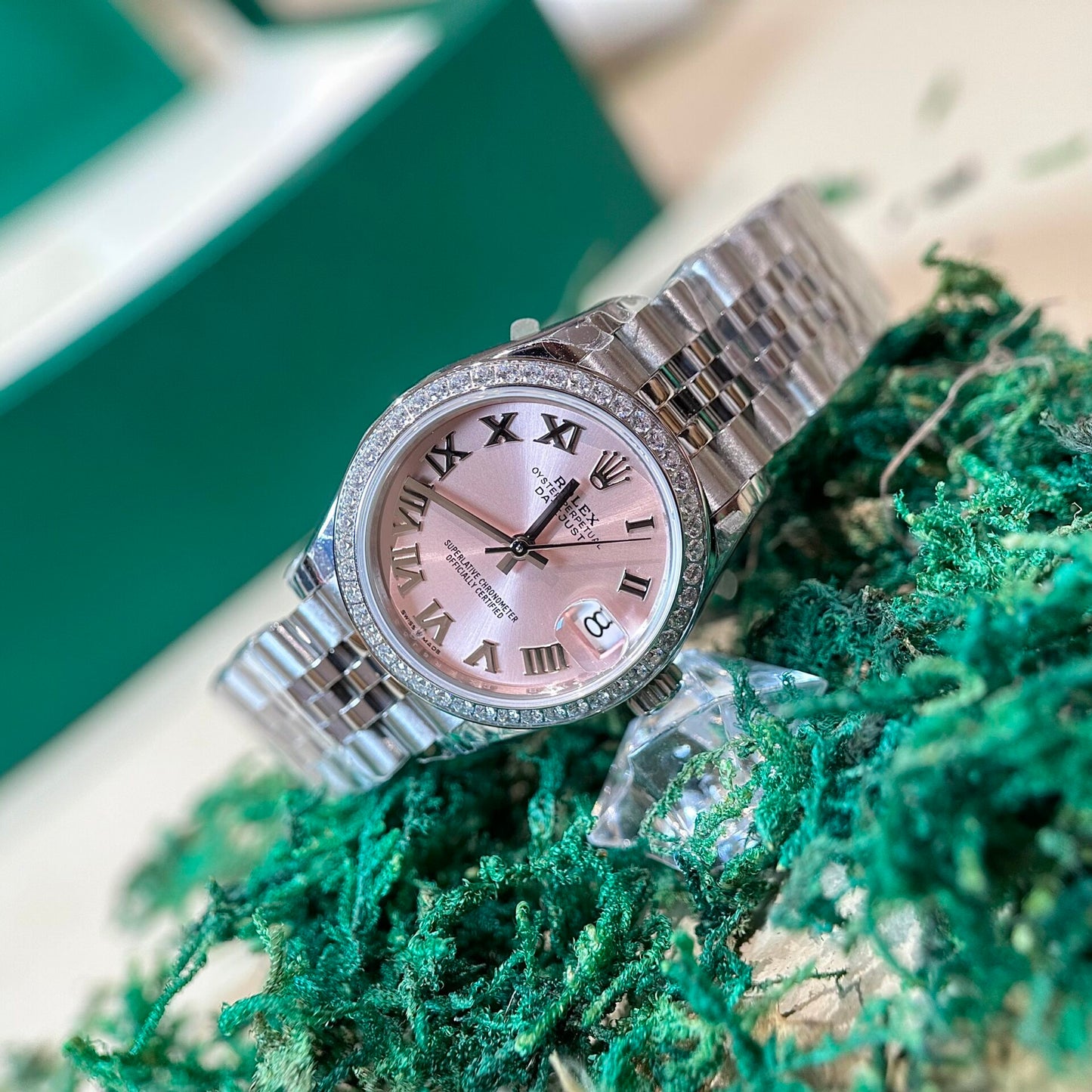 Rolex DateJust Replica Watch With Diamonds Pink Dial EW Factory 31mm