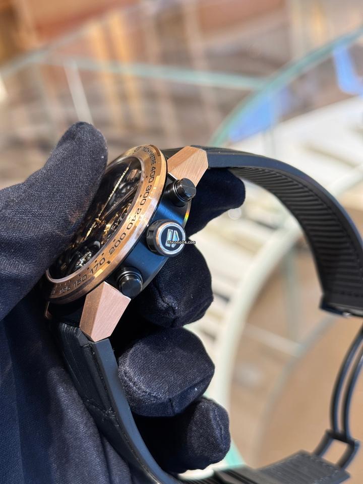 Carrera Chronograph 43mm Rubber Strap