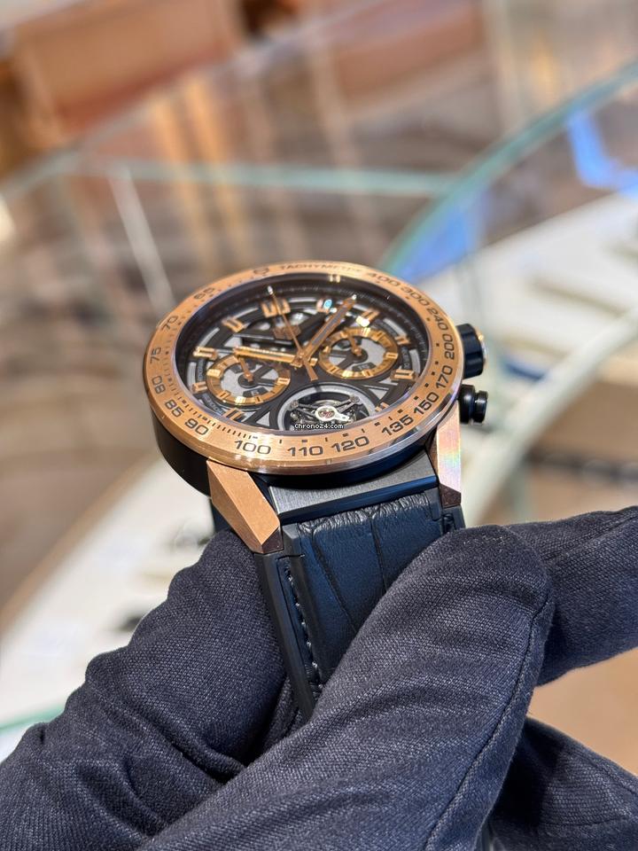 Carrera Chronograph 43mm Rubber Strap