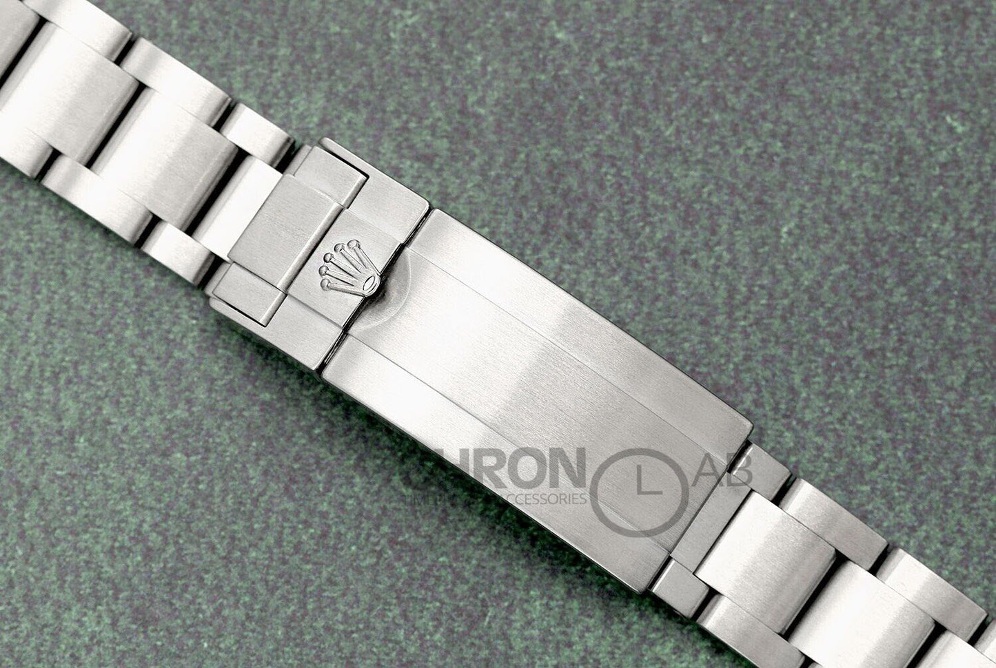Submariner Date 116610LN Green Dial With Diamond Lugs And Bezel