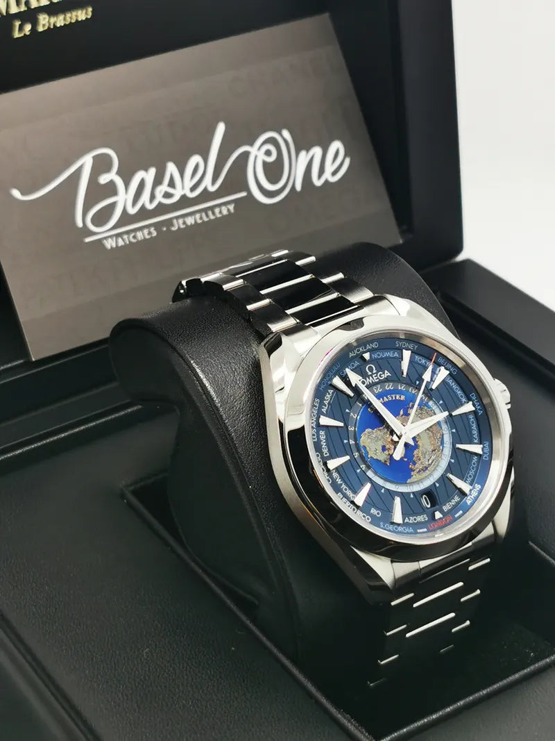Aqua Terra 150M Co-Axial Master Chronometer GMT Worldtimer 43MM