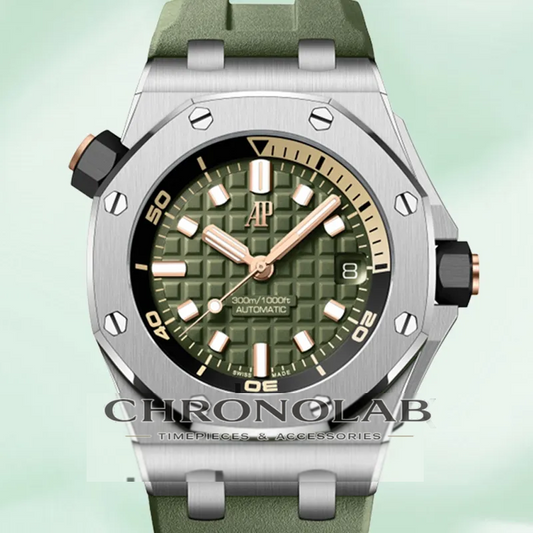 Royal Oak Offshore Diver Ref. 15720ST.OO.A052CA.01  Men's Automatic 42mm