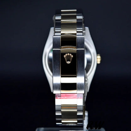 Two-tone Oystersteel and 18k yellow gold Jubilee bracelet with folding Oysterclasp for the Rolex Datejust 36 Olive Green.