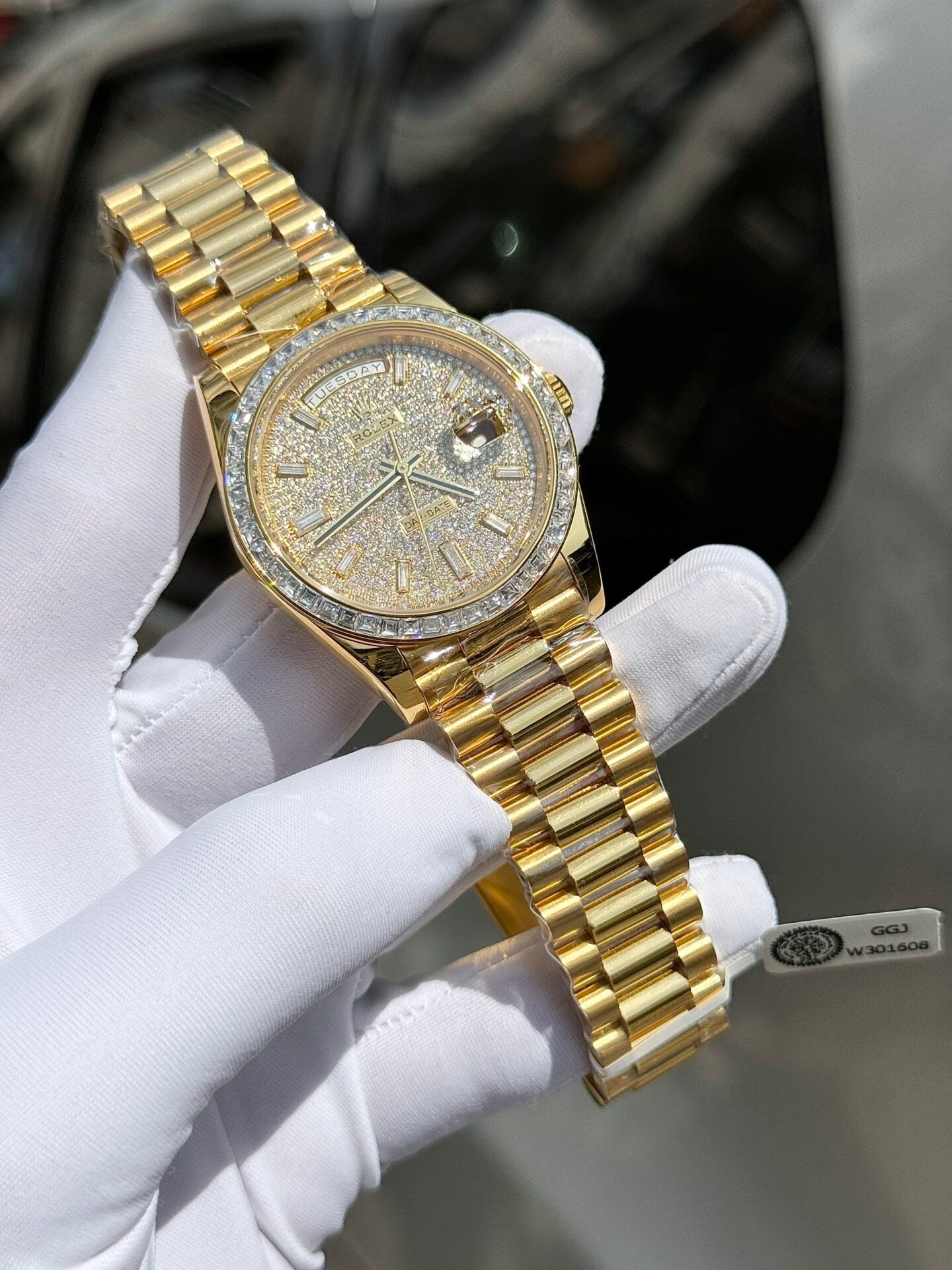 Rolex Day-Date Replica Watch Diamond Moissanite Baguette Gold Wrapped 40mm Clone