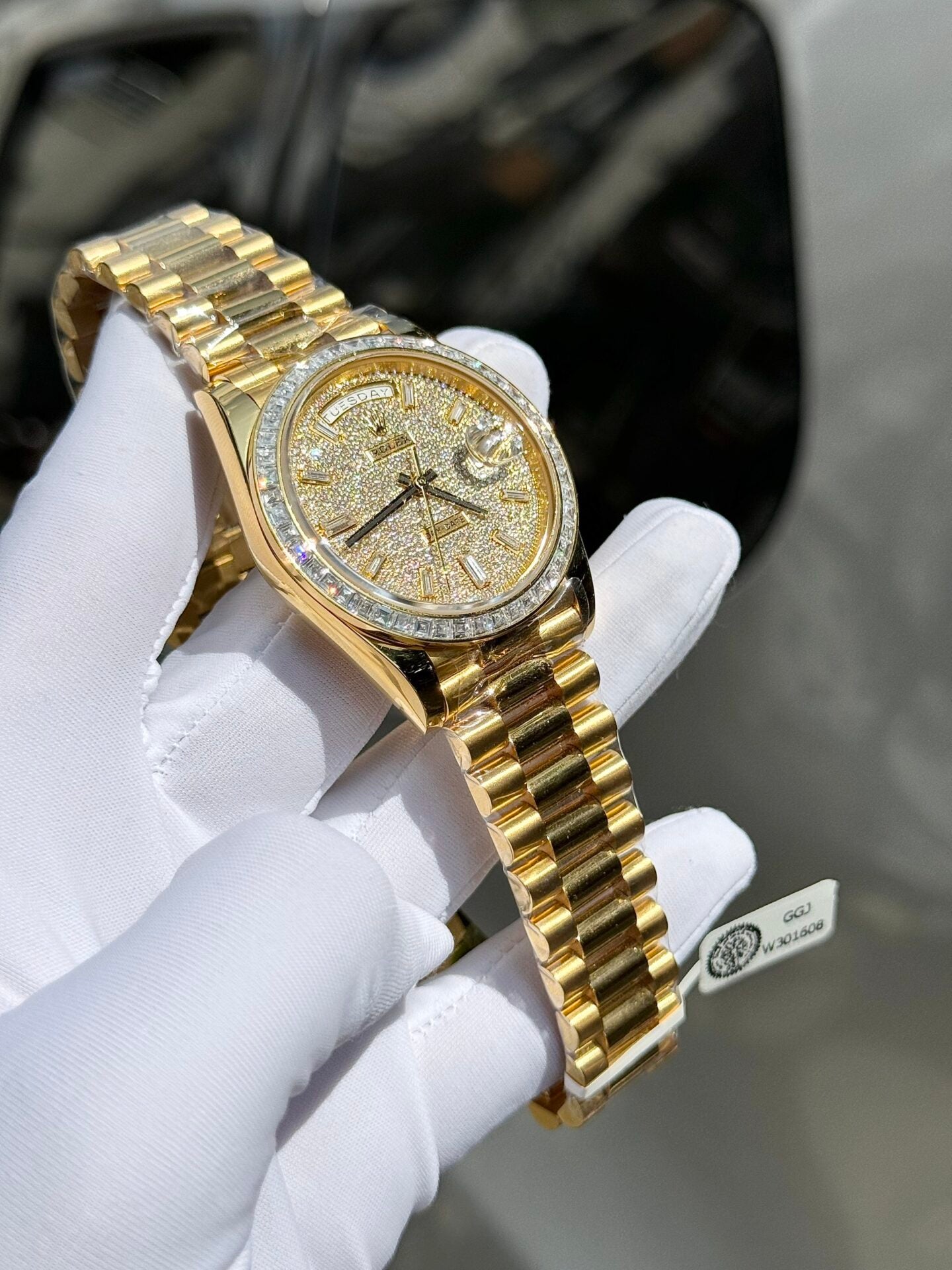 Rolex Day-Date Replica Watch Diamond Moissanite Baguette Gold Wrapped 40mm Clone