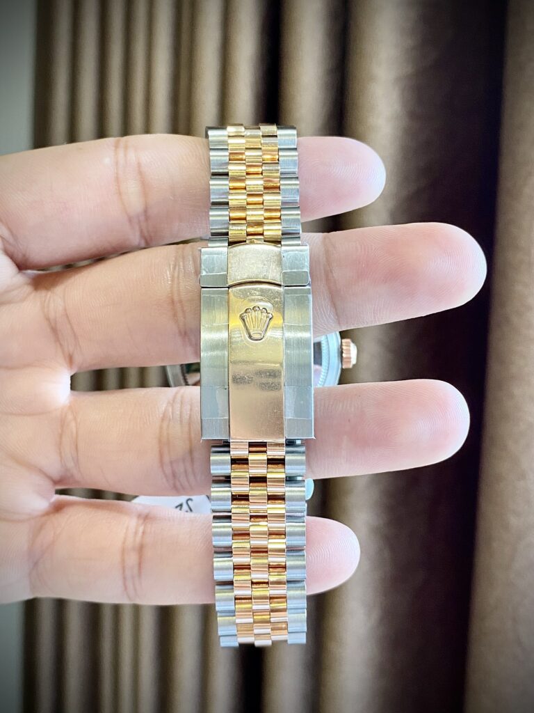 Rolex Replica Watches DateJust Black Dial Gold Wrapped GM Factory 36mm