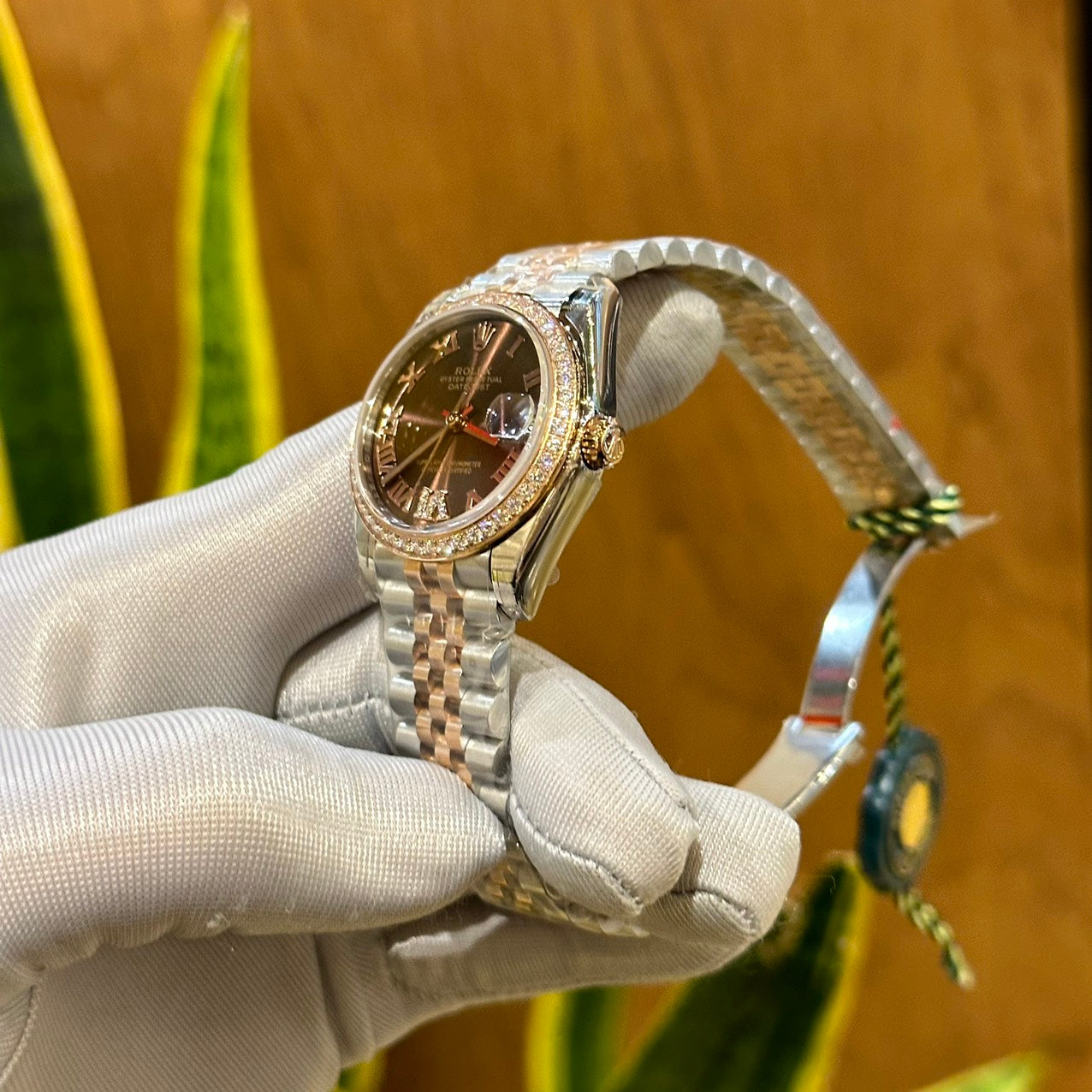 Rolex DateJust Women’s High Quality Fake Watch With Diamonds Chocolate Dial 31mm Clone