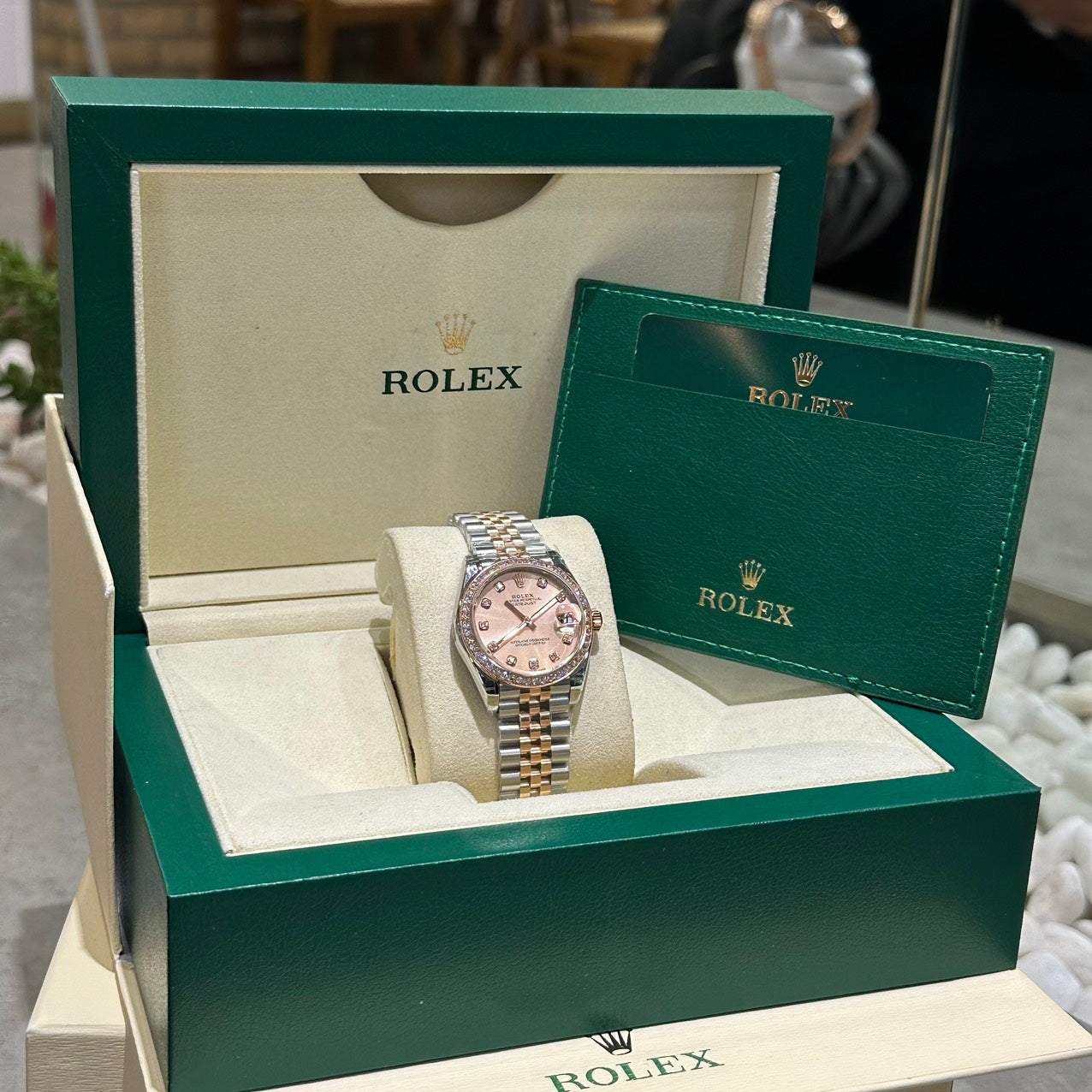Rolex DateJust Women’s High Quality Fake Watch Sunburt Dial Jubilee Strap 31mm Ckibw