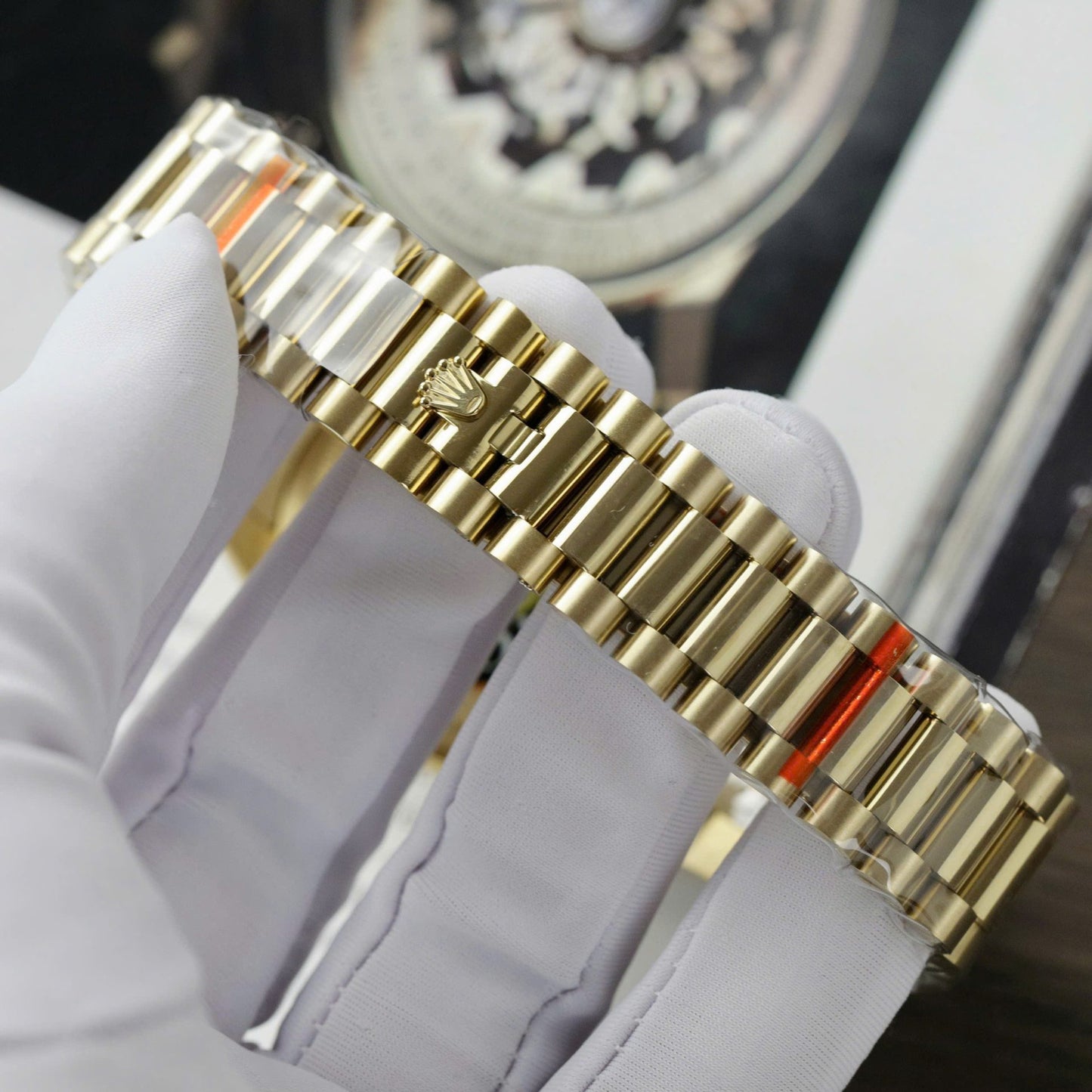Rolex Day-Date 128238 Replica Watch Yellow Dial Weight QF Factory 36mm